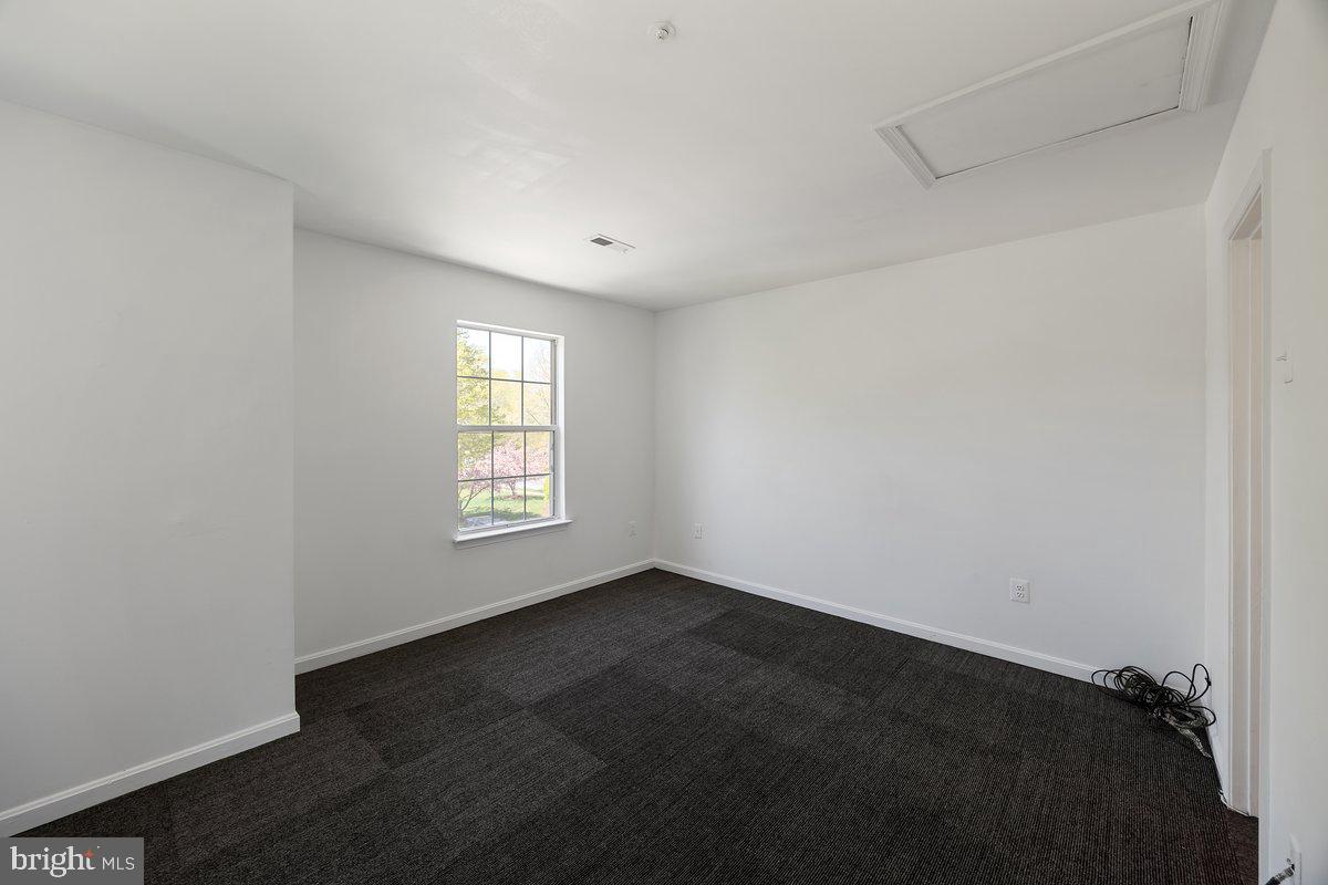 KINGS GRANT - Residential Lease