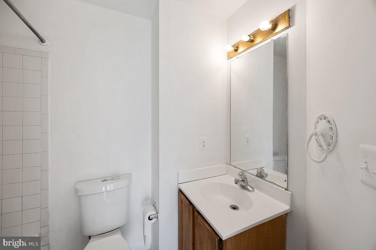 KINGS GRANT - Residential Lease