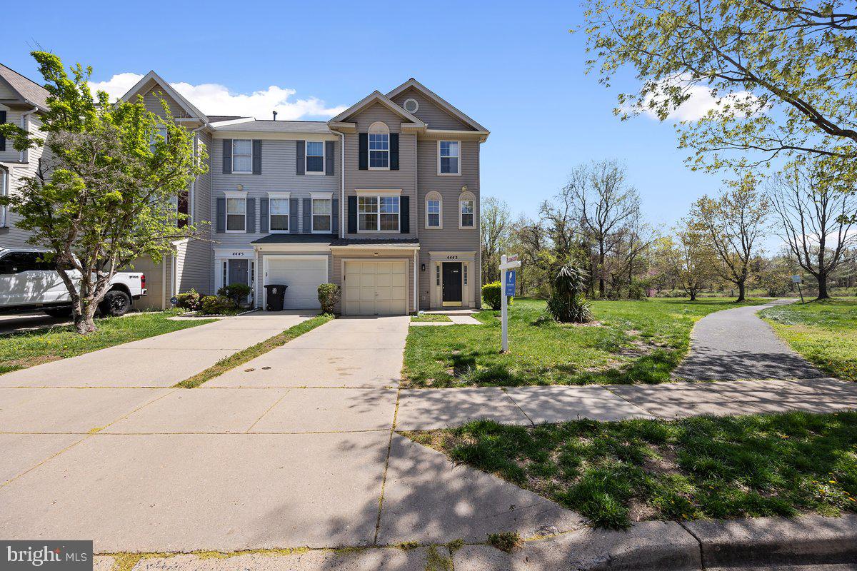 KINGS GRANT - Residential Lease