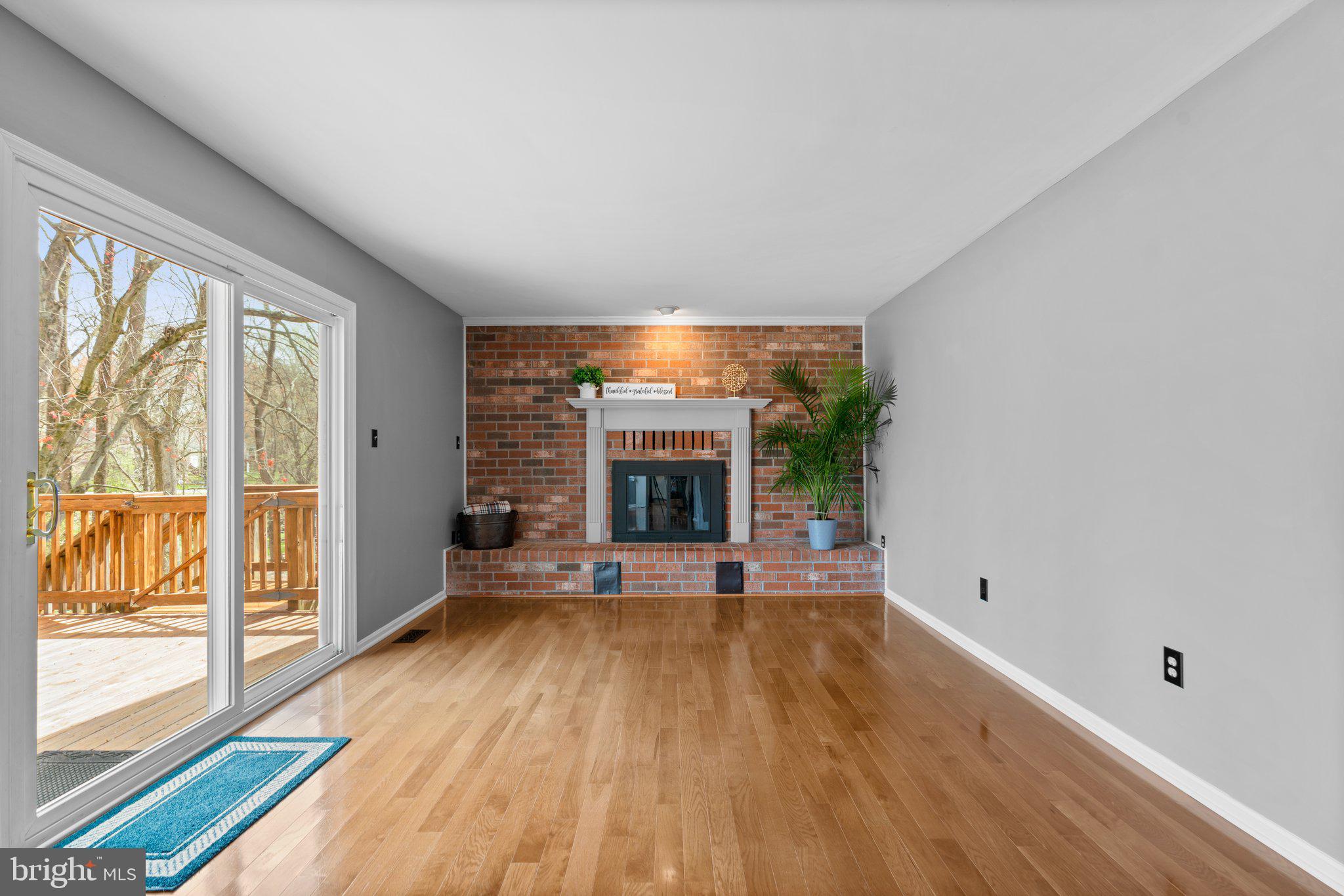 GLENMONT - Residential