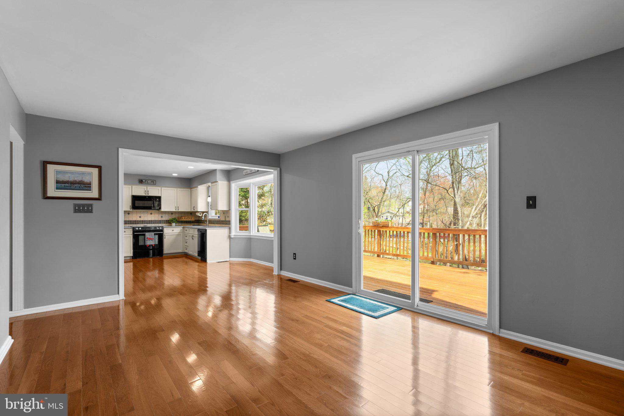 GLENMONT - Residential