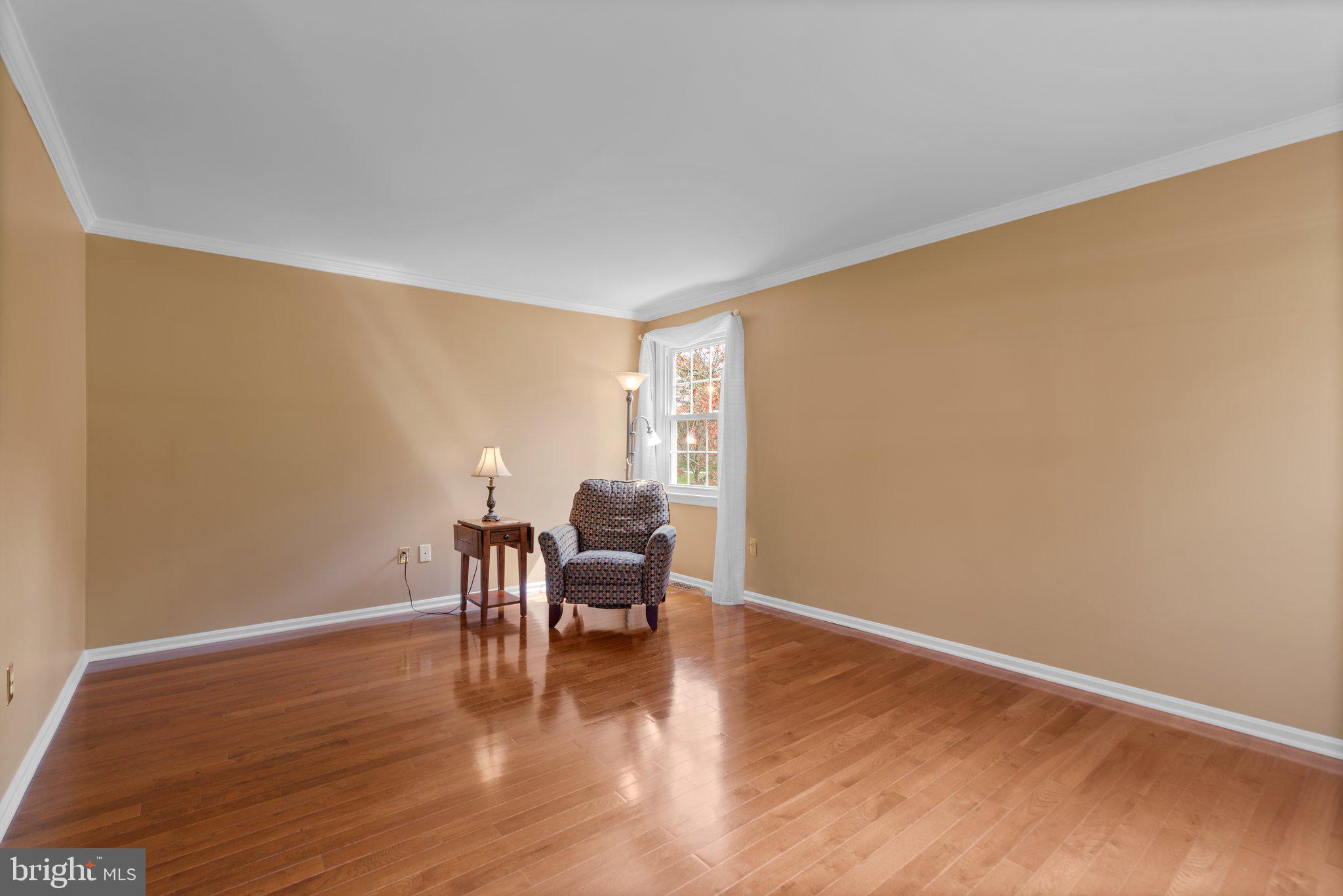 GLENMONT - Residential