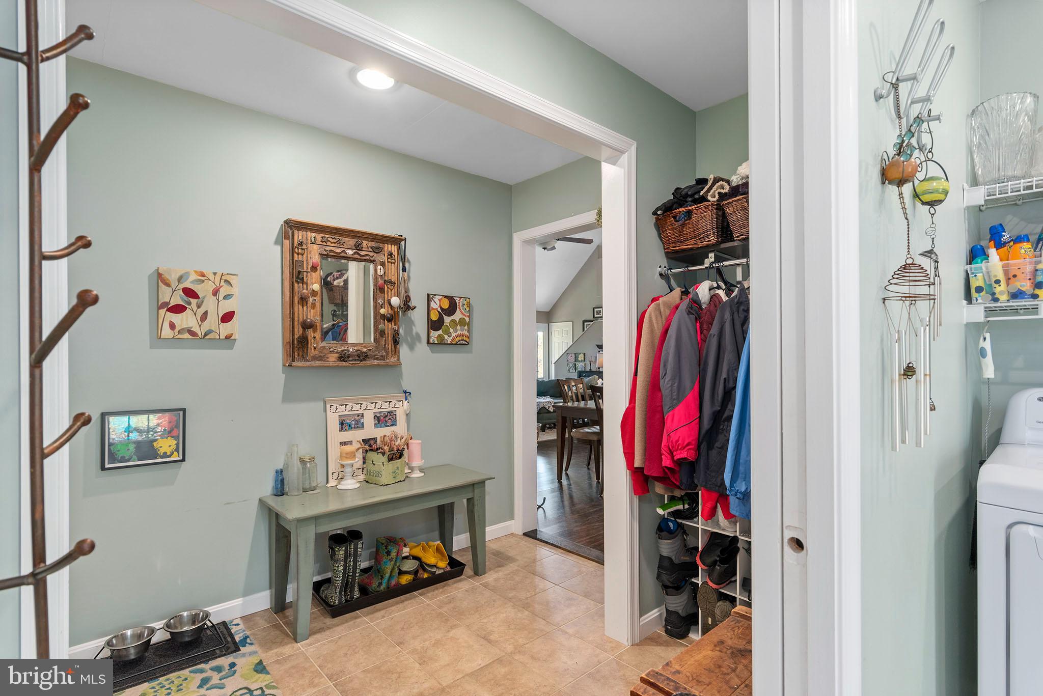 COVENTRY FARMS - Residential