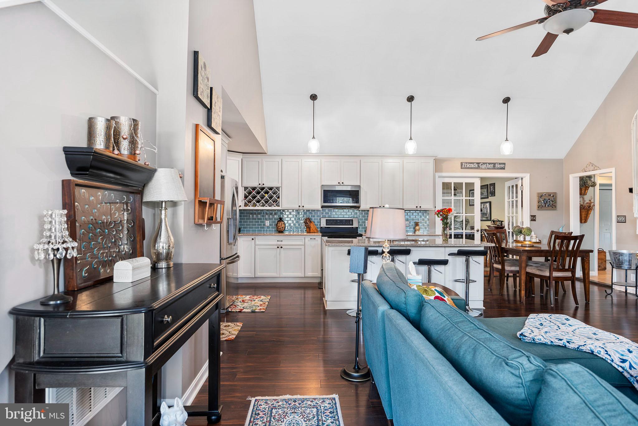 COVENTRY FARMS - Residential