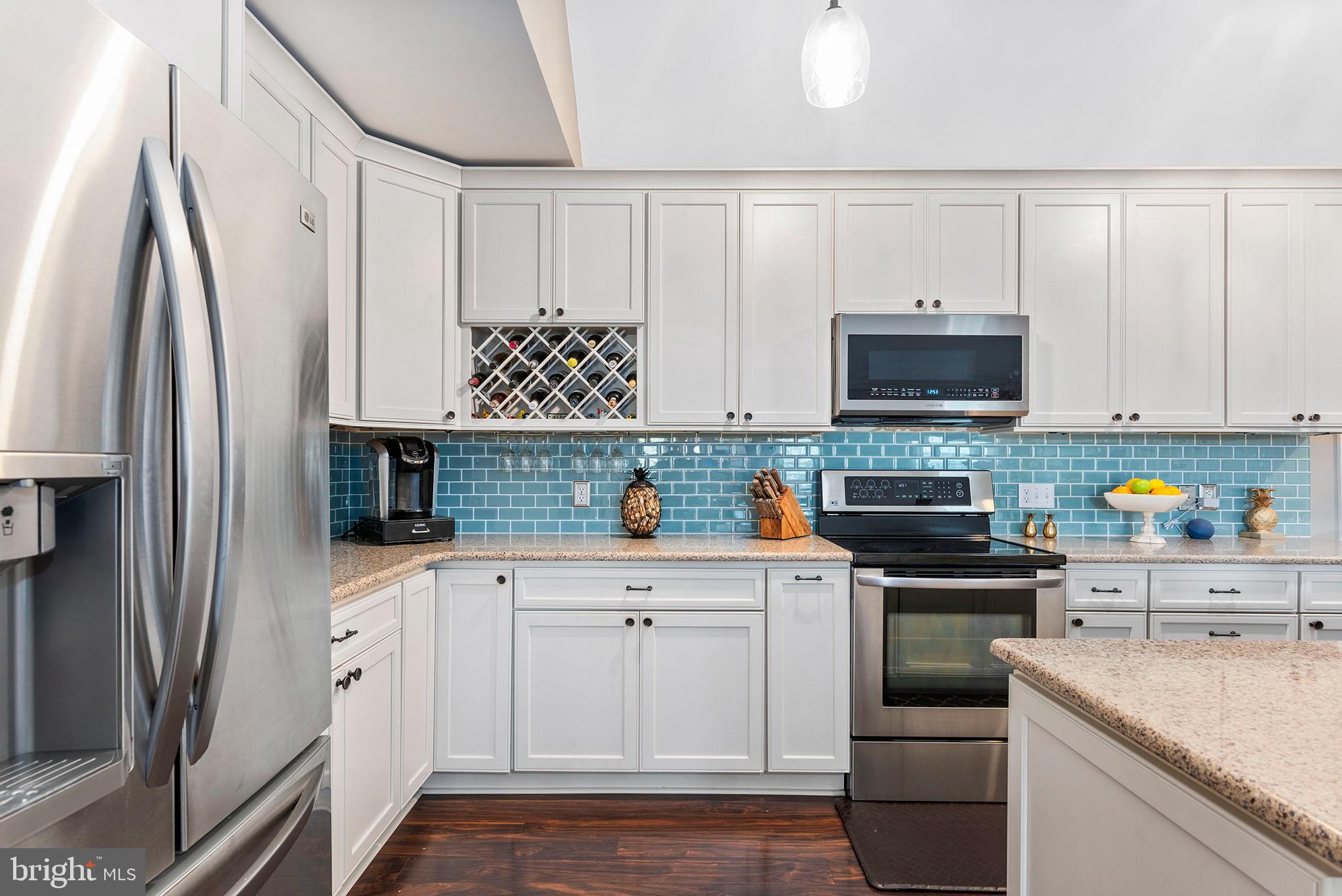 COVENTRY FARMS - Residential