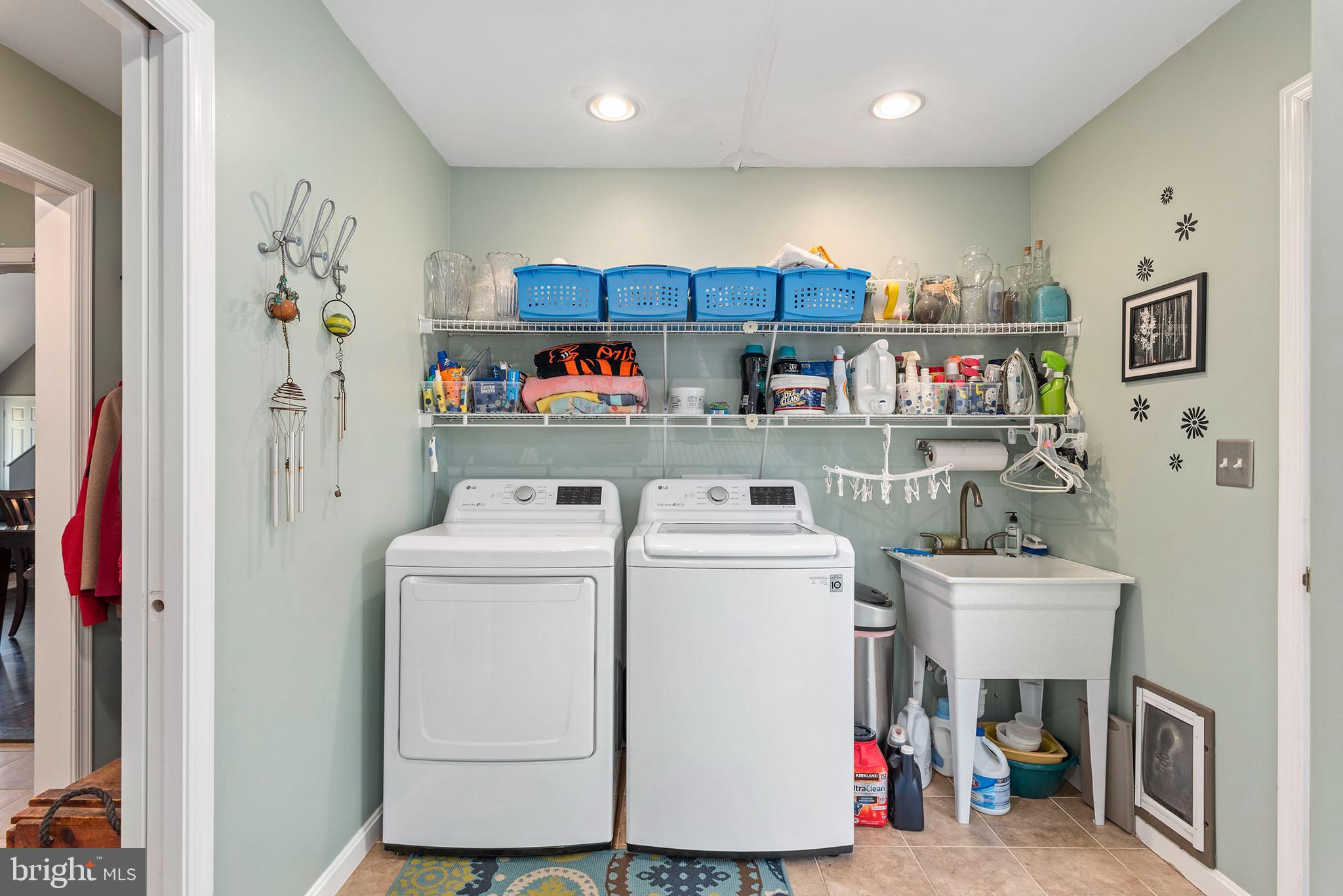 COVENTRY FARMS - Residential