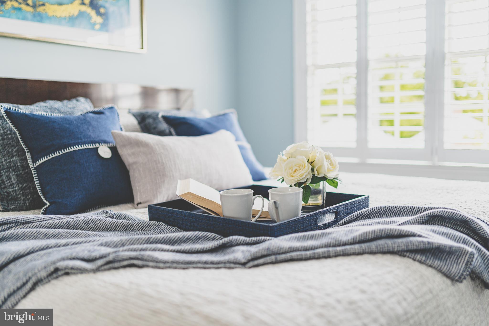 ARLINGTON HEIGHTS - Residential