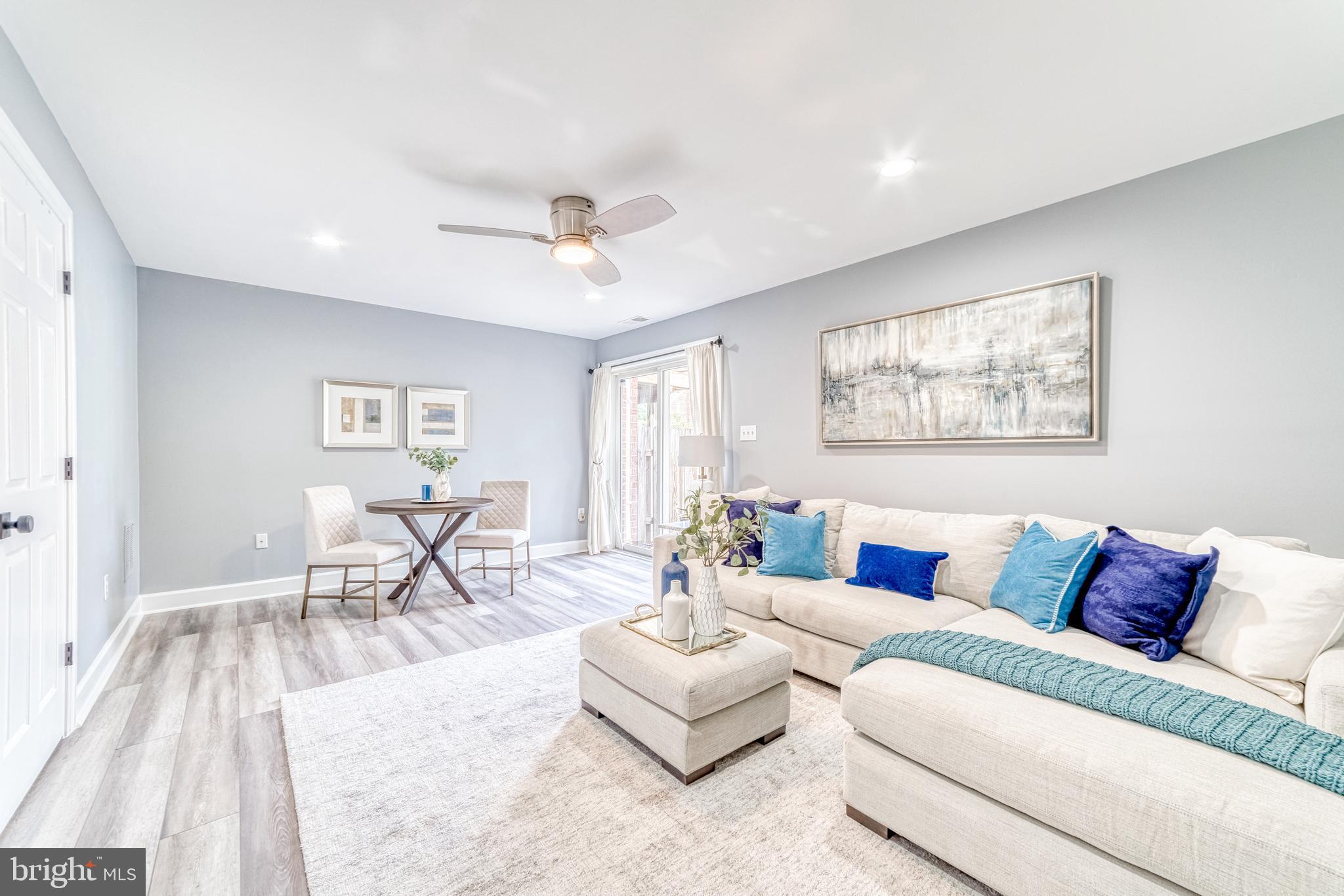 ARLINGTON HEIGHTS - Residential