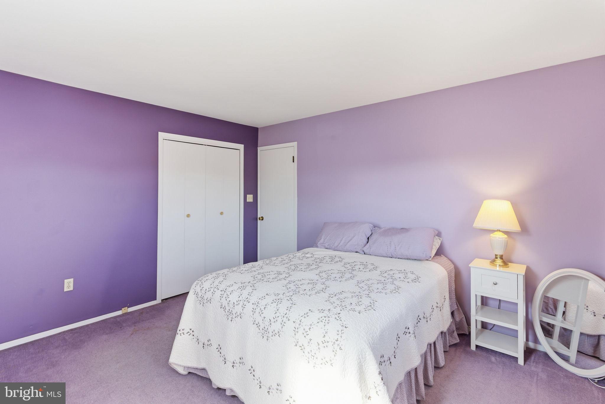 LEVITTOWN - Residential