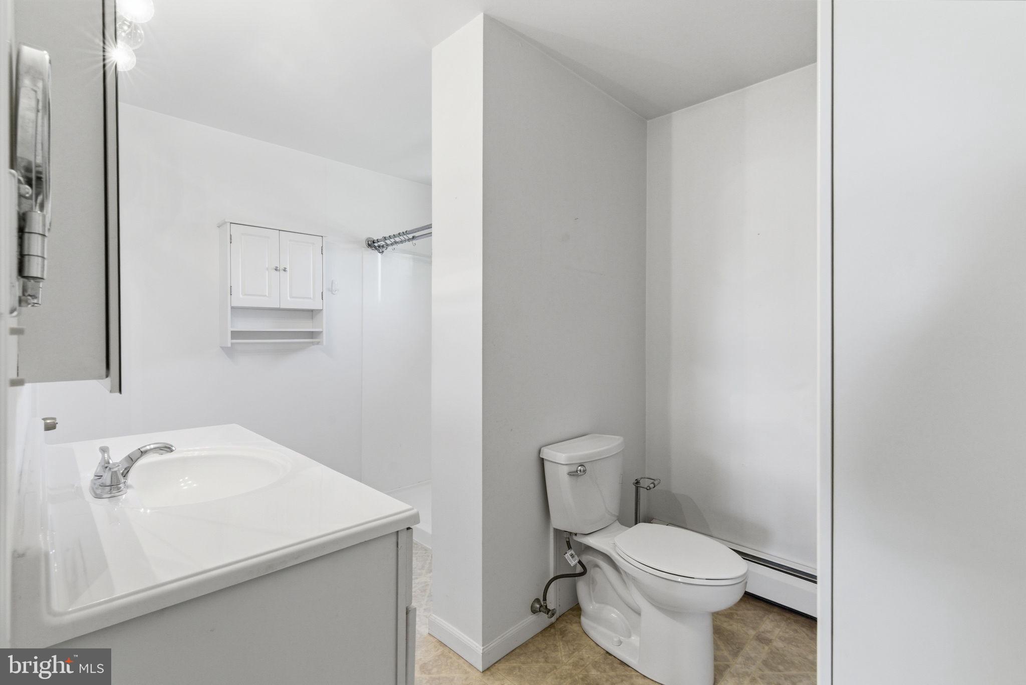 LEVITTOWN - Residential