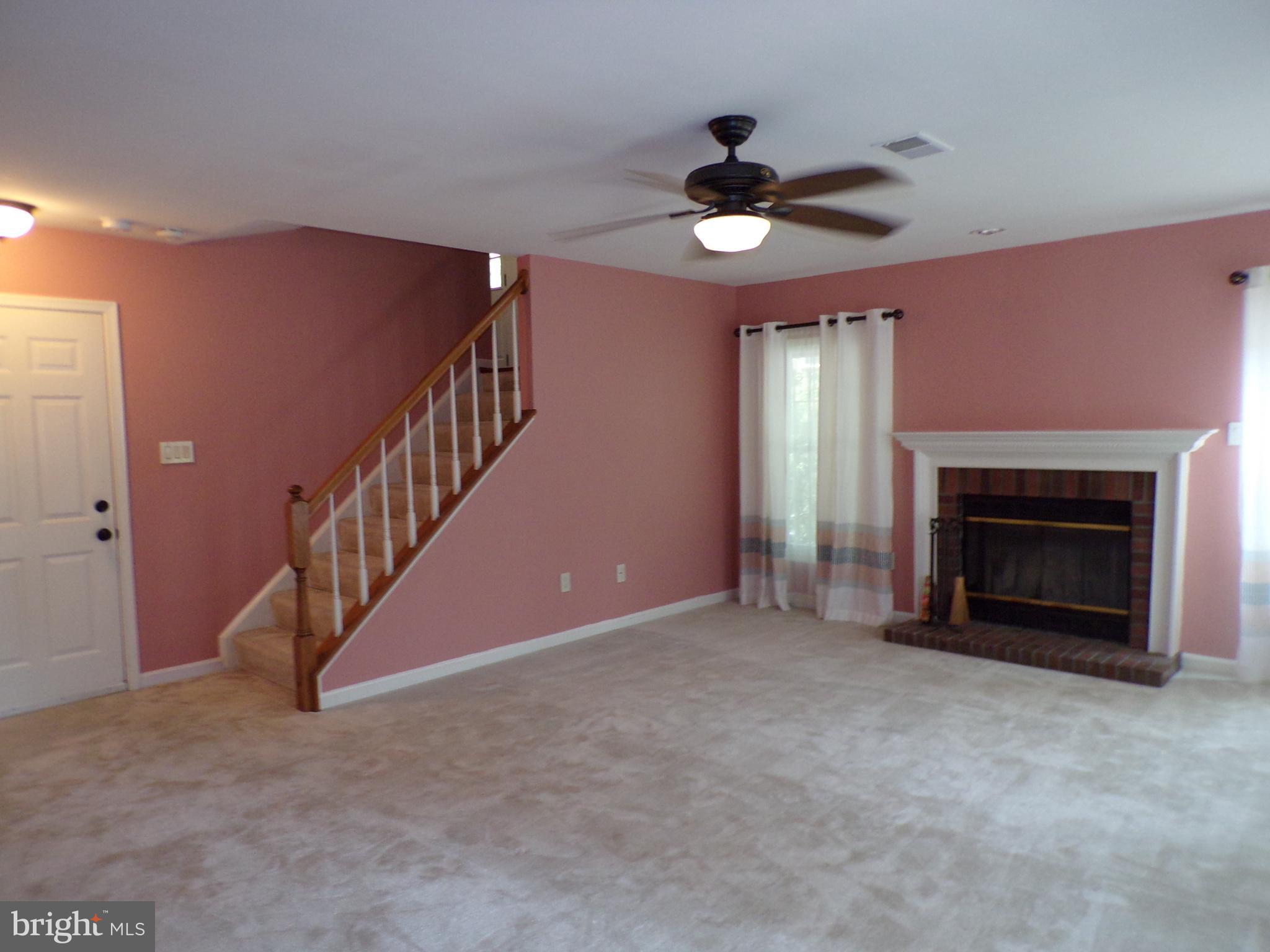 KINGSTOWNE - Residential Lease