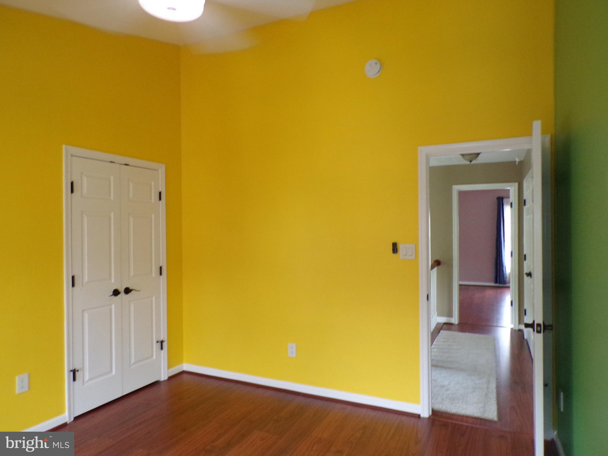 KINGSTOWNE - Residential Lease