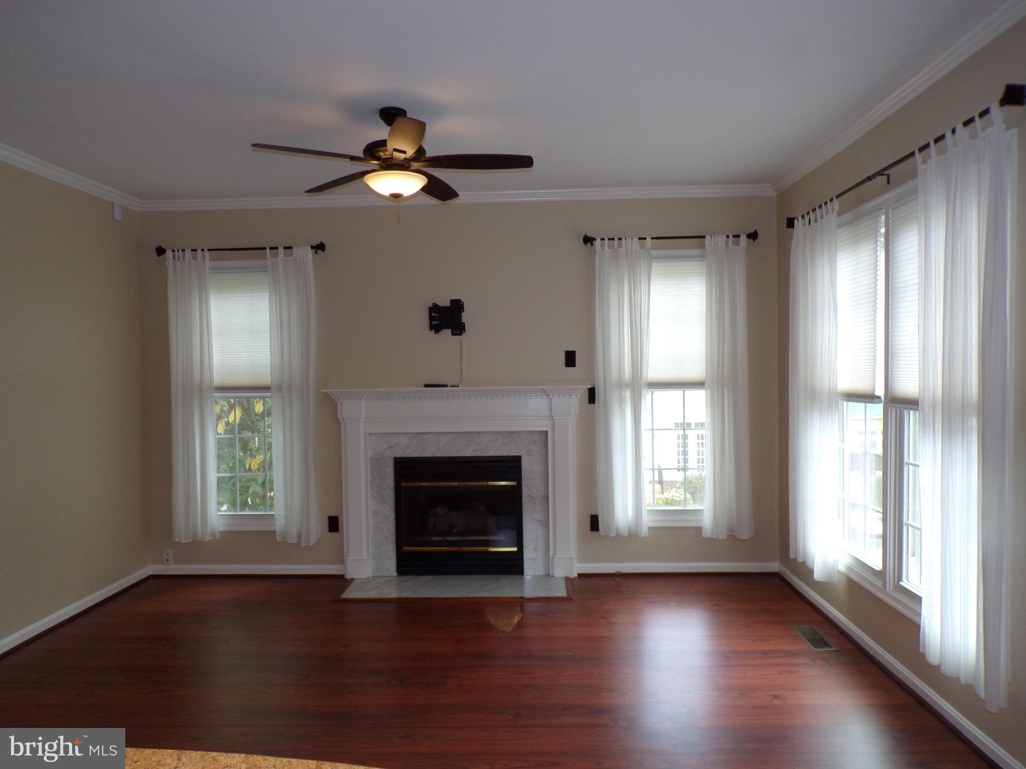 KINGSTOWNE - Residential Lease