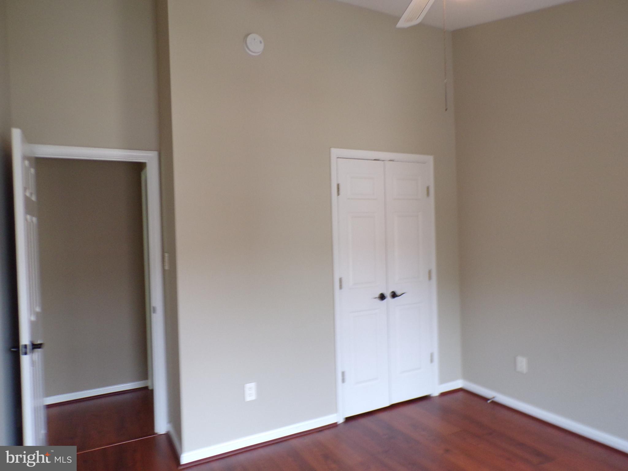 KINGSTOWNE - Residential Lease