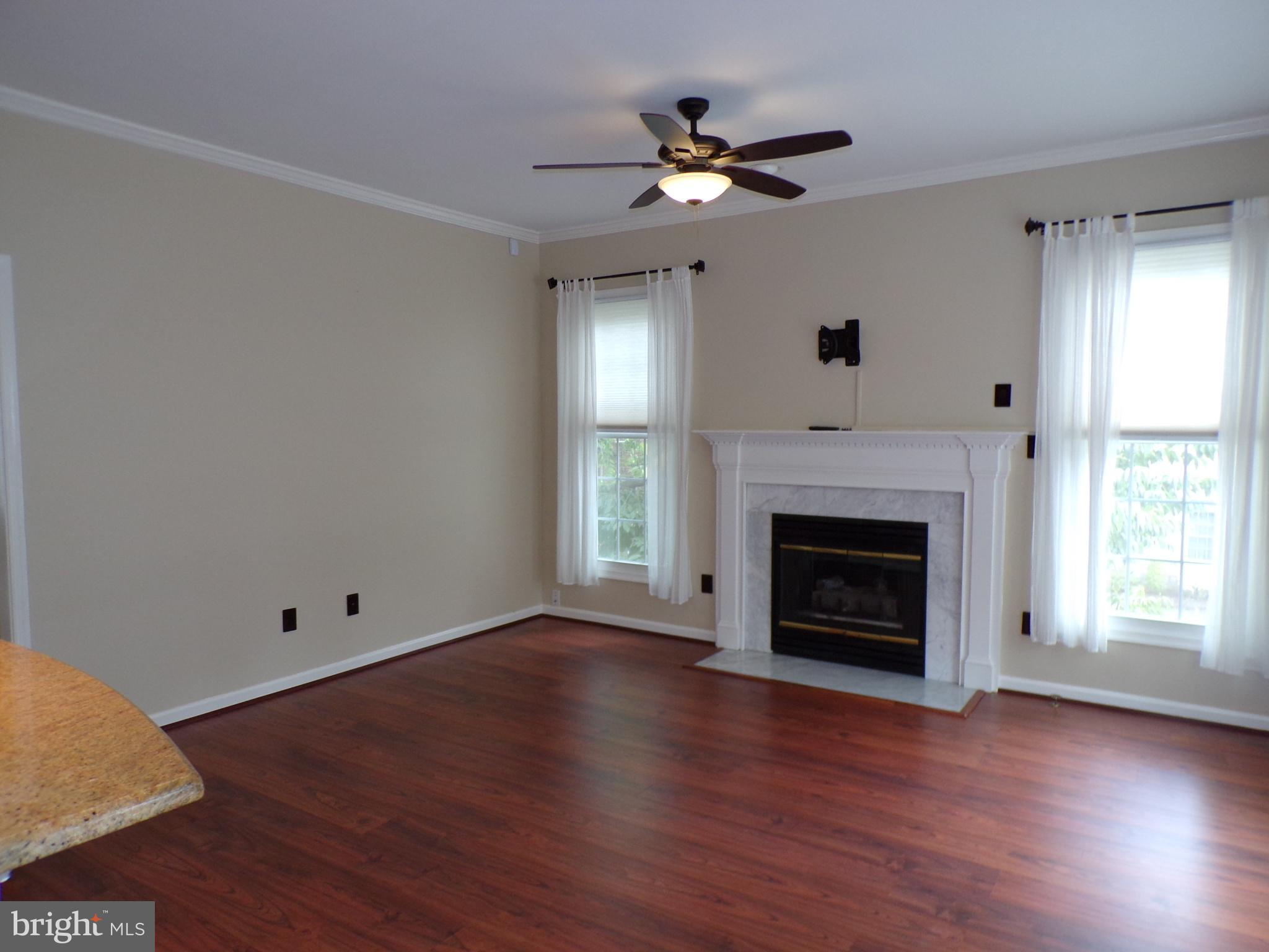 KINGSTOWNE - Residential Lease