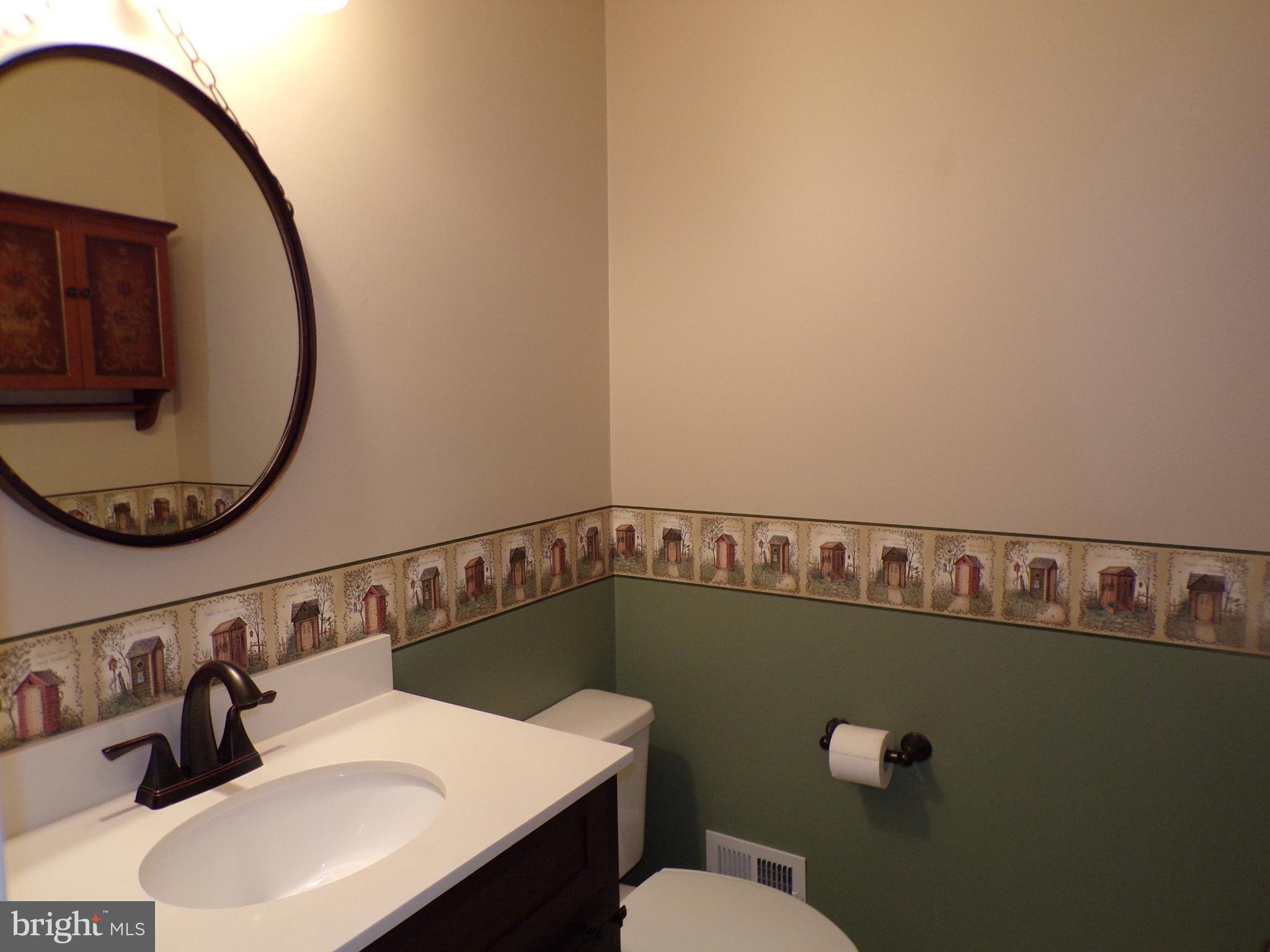 KINGSTOWNE - Residential Lease