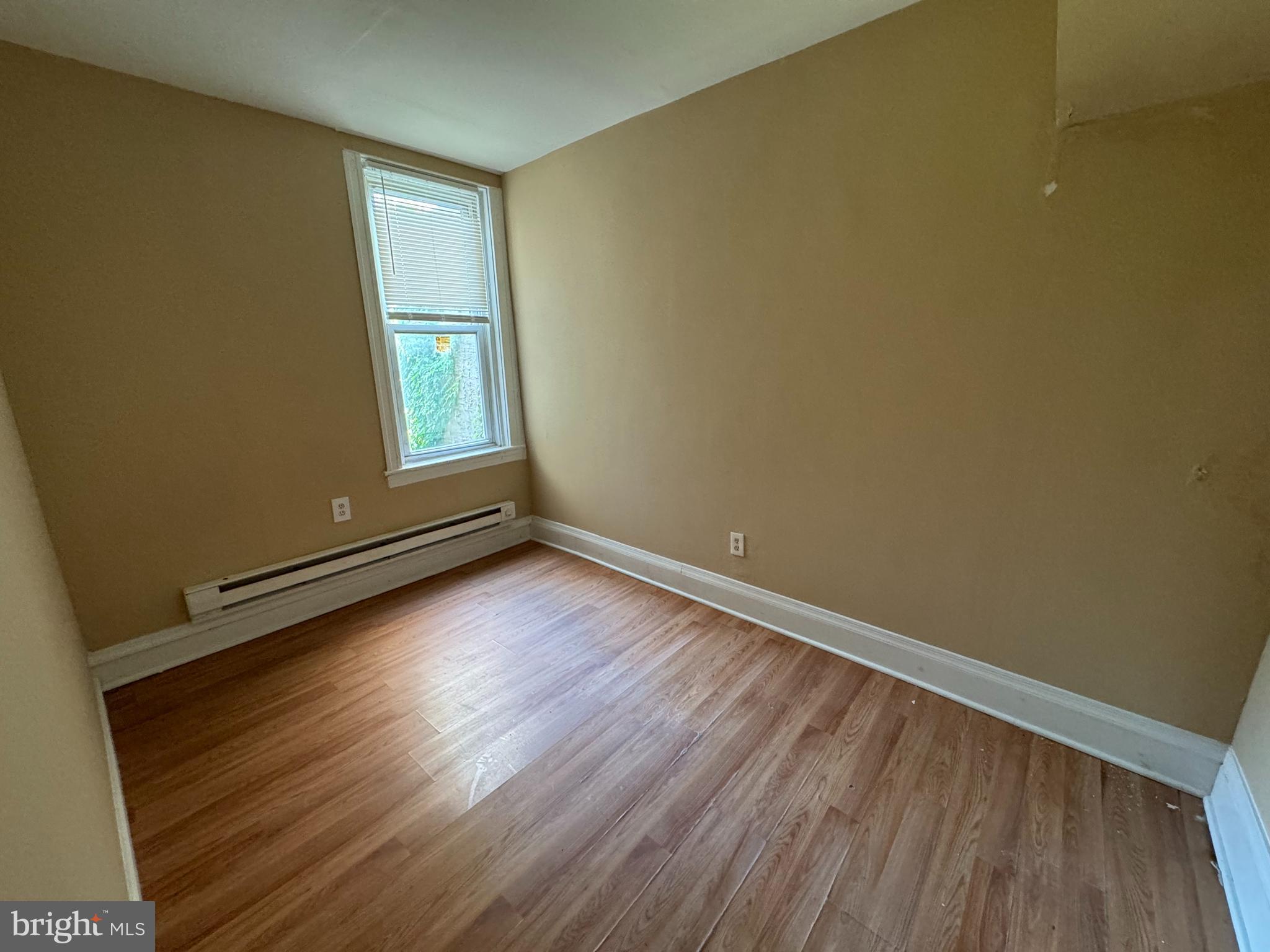 WEST OAK LANE - Residential