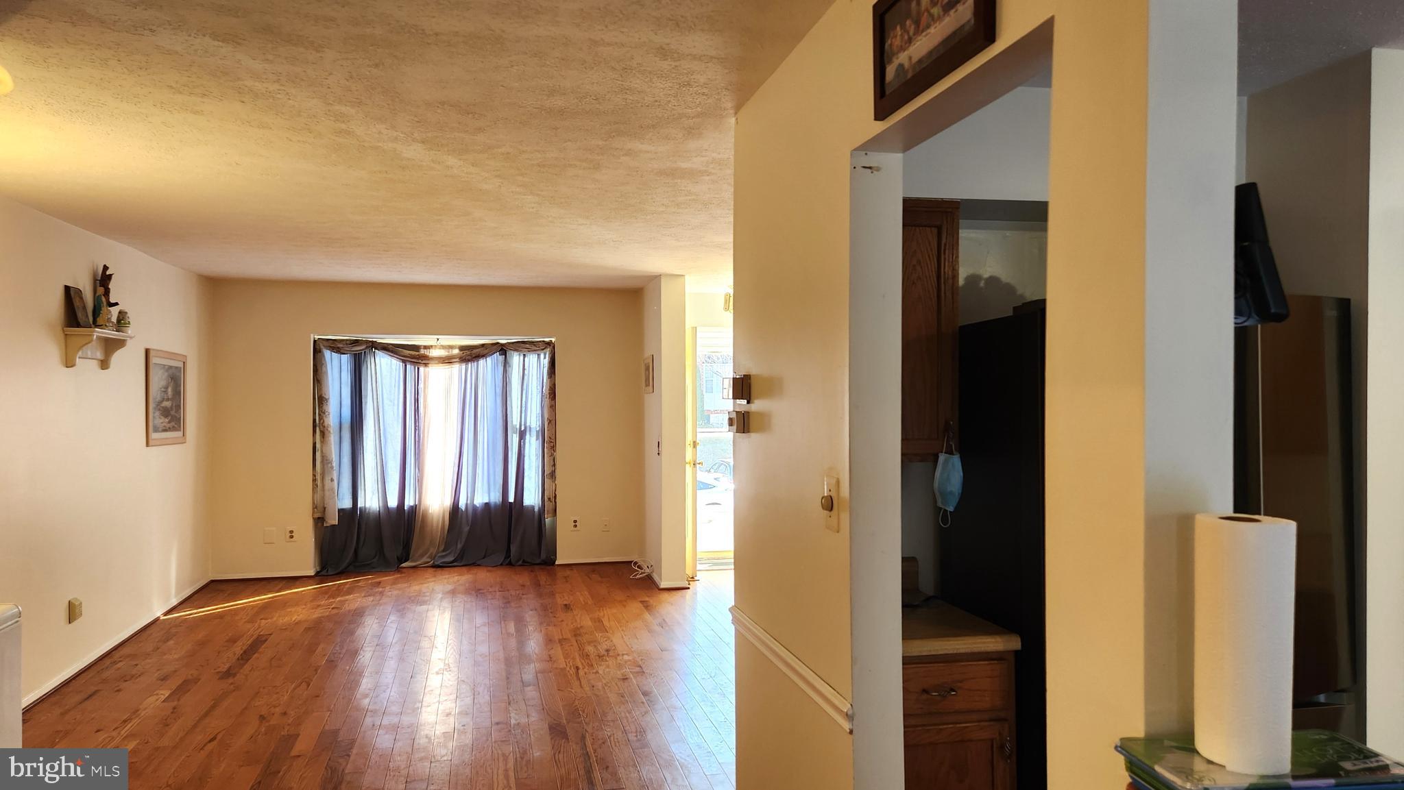 OAKHURST - Residential