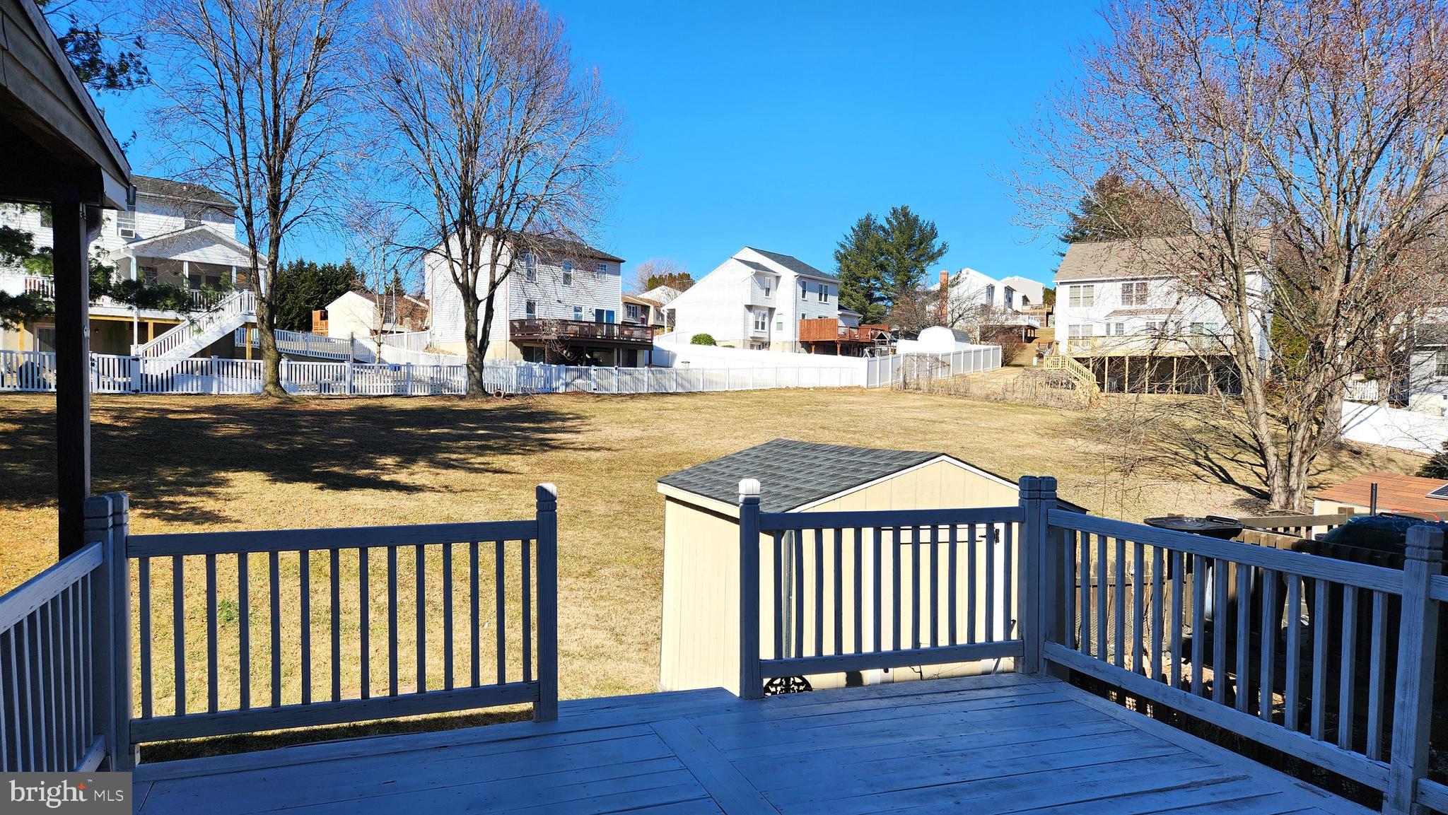 OAKHURST - Residential