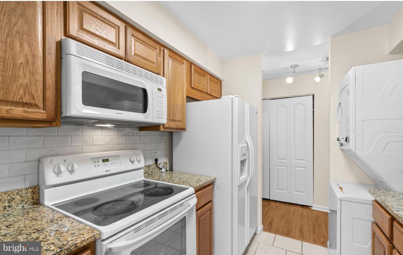 MONTGOMERY RUN - Residential