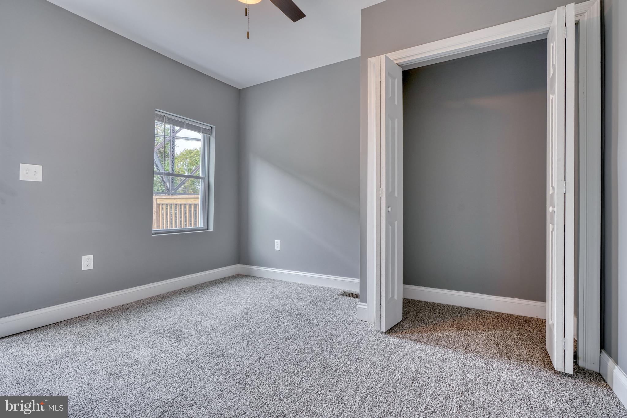 GREEKTOWN - Residential