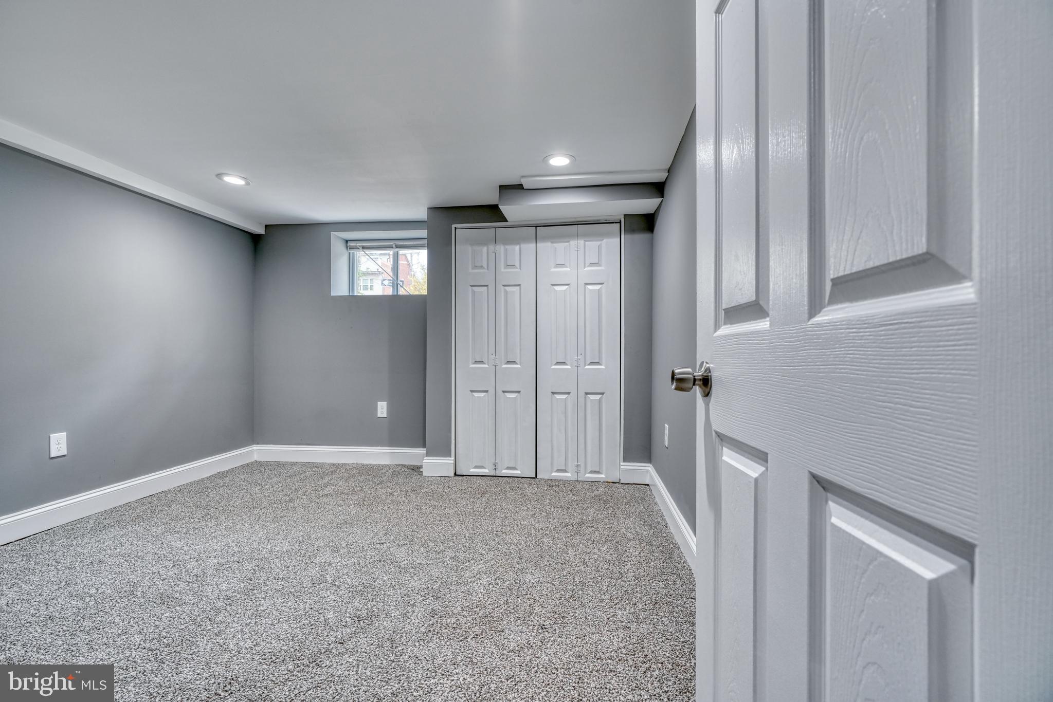 GREEKTOWN - Residential