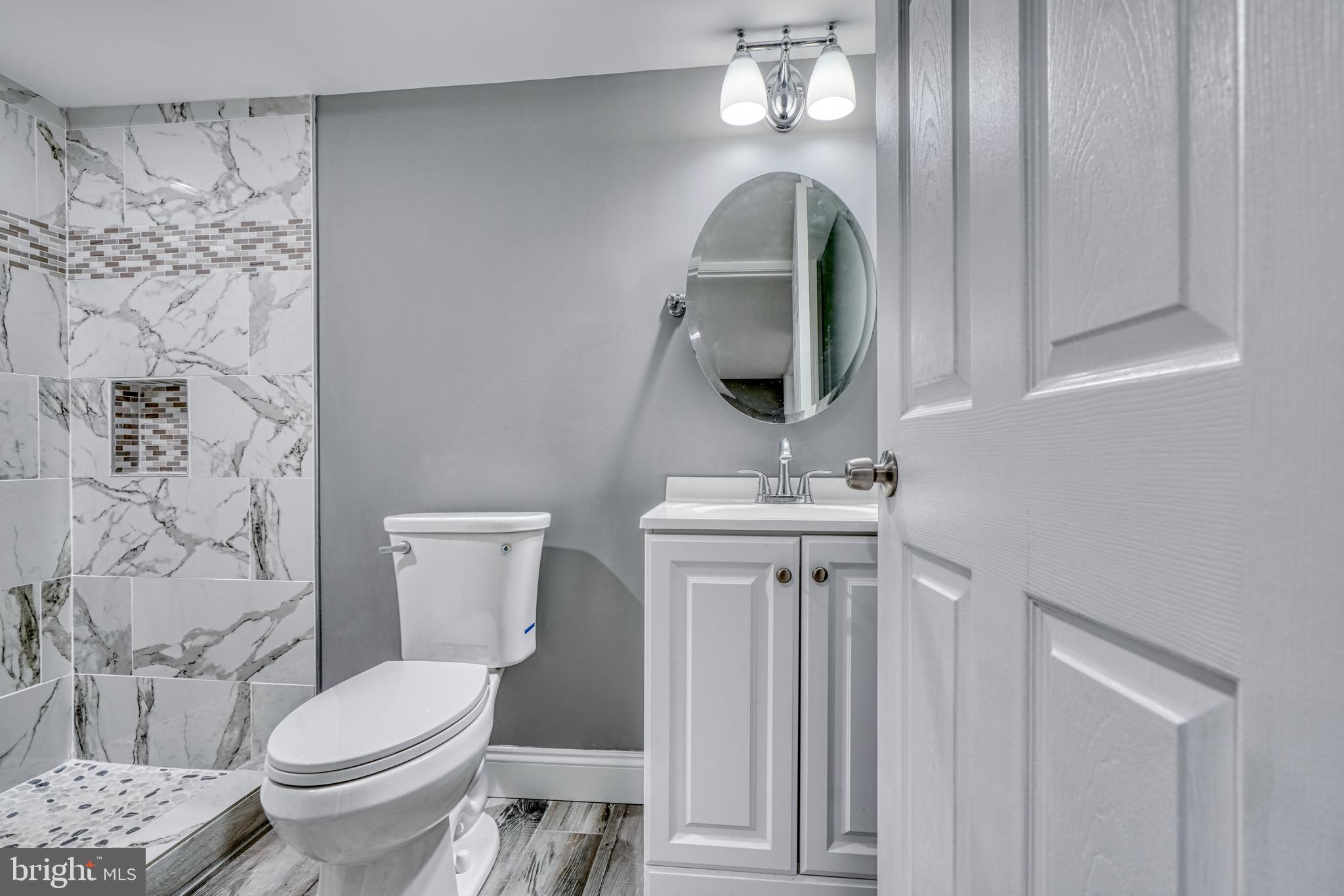 GREEKTOWN - Residential