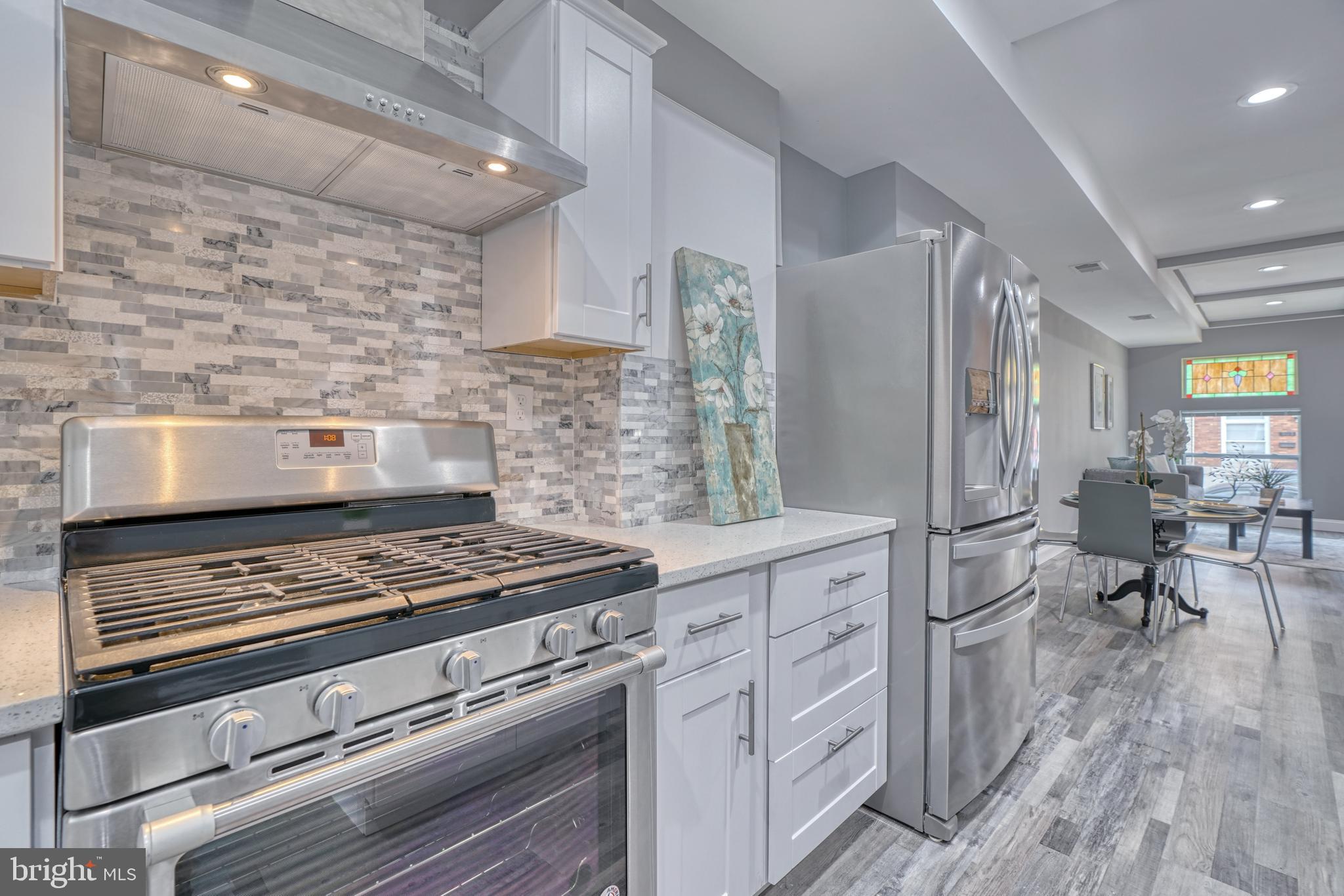 GREEKTOWN - Residential