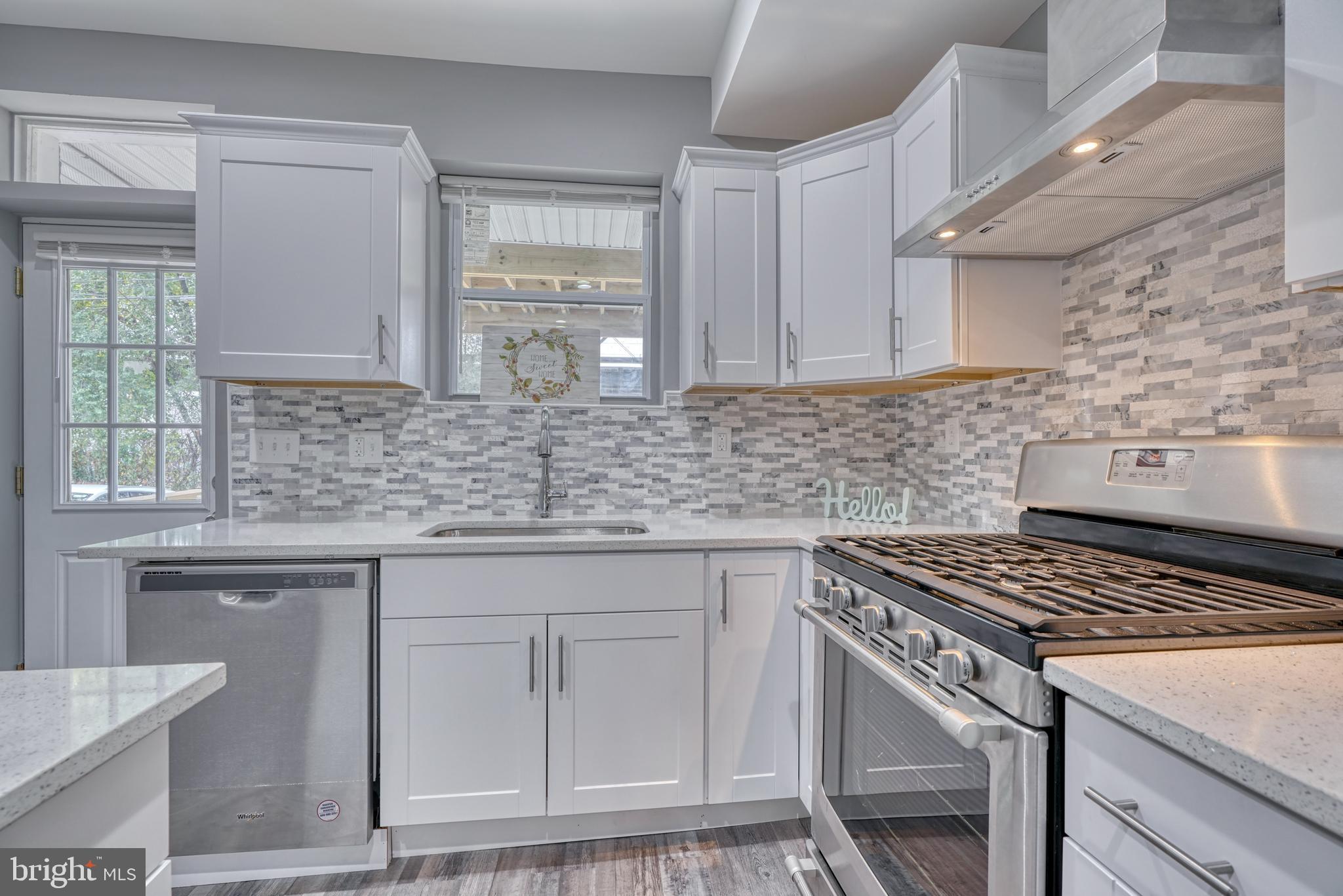 GREEKTOWN - Residential