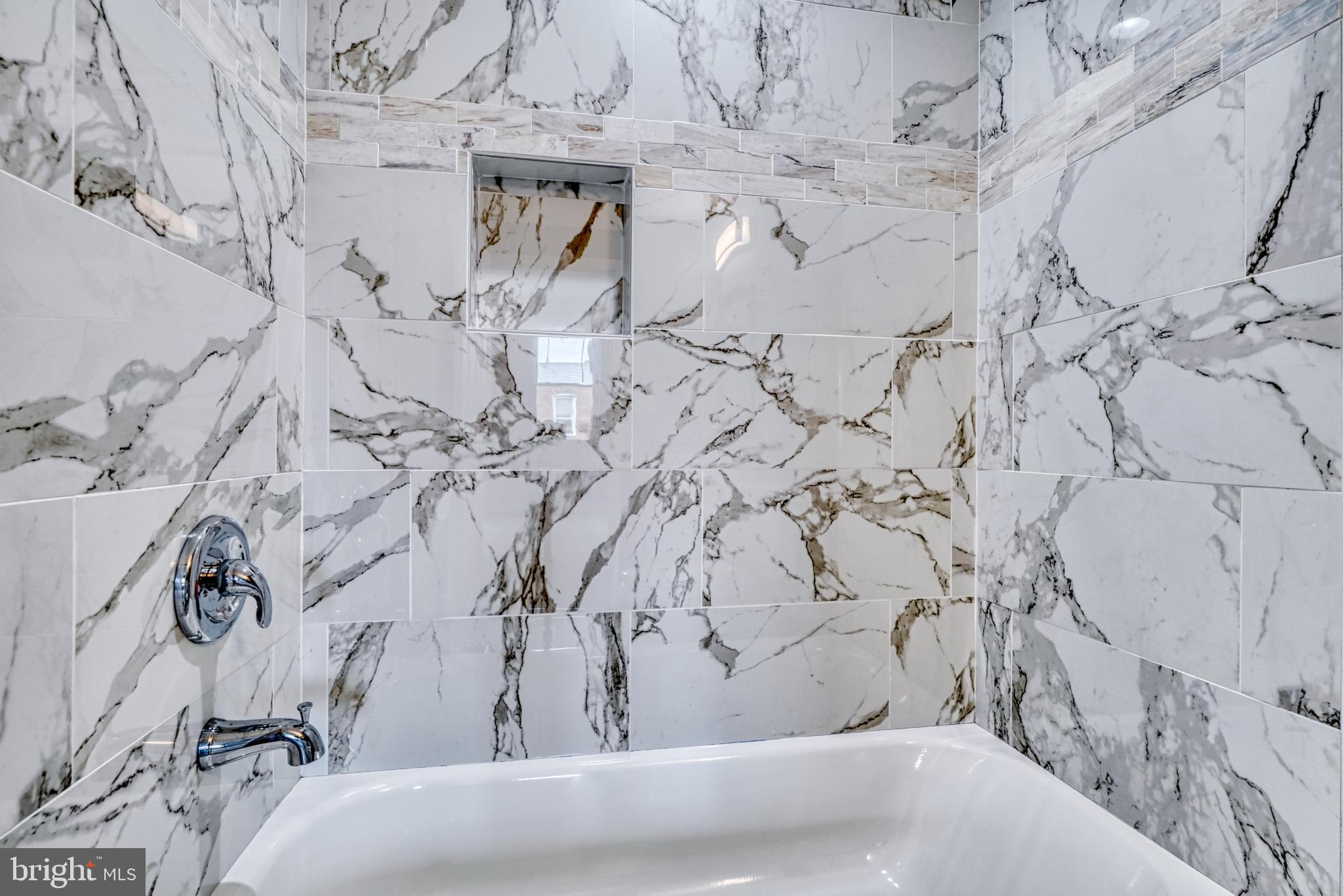 GREEKTOWN - Residential