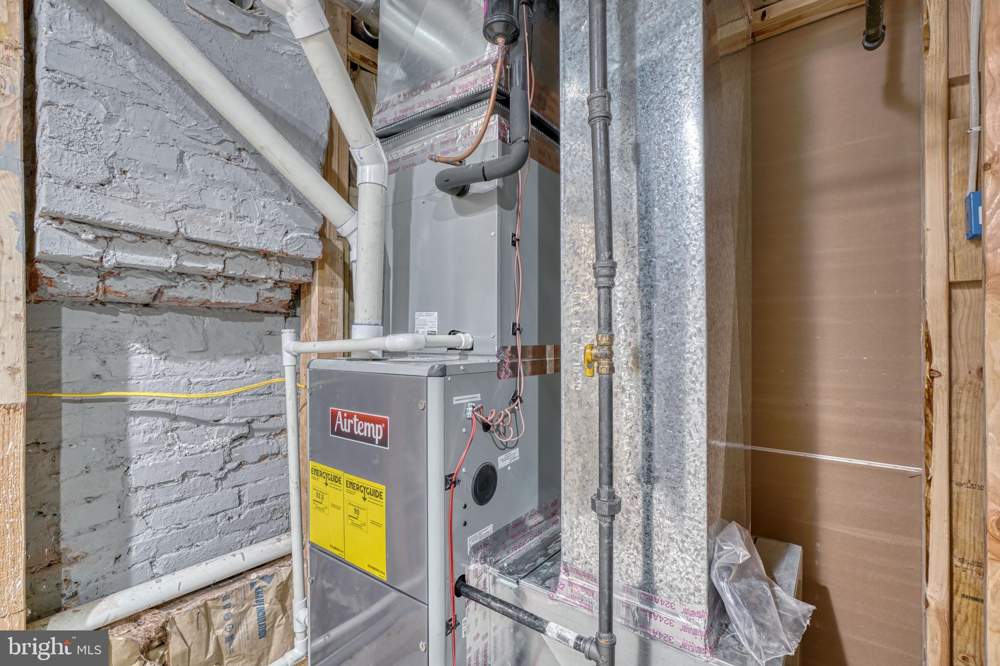 GREEKTOWN - Residential