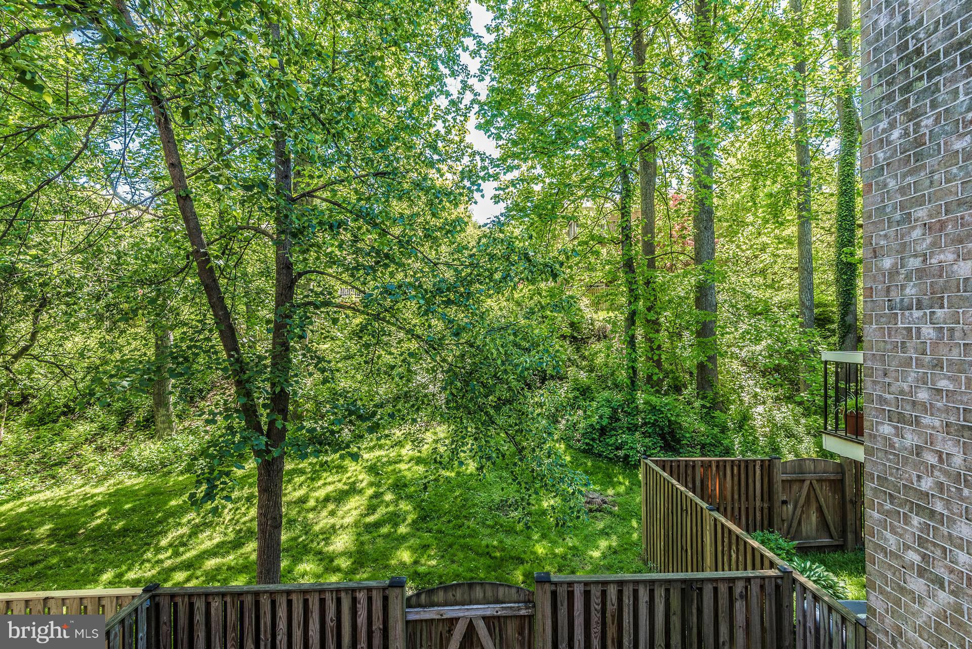 VILLAGE OF HICKORY RIDGE - Residential