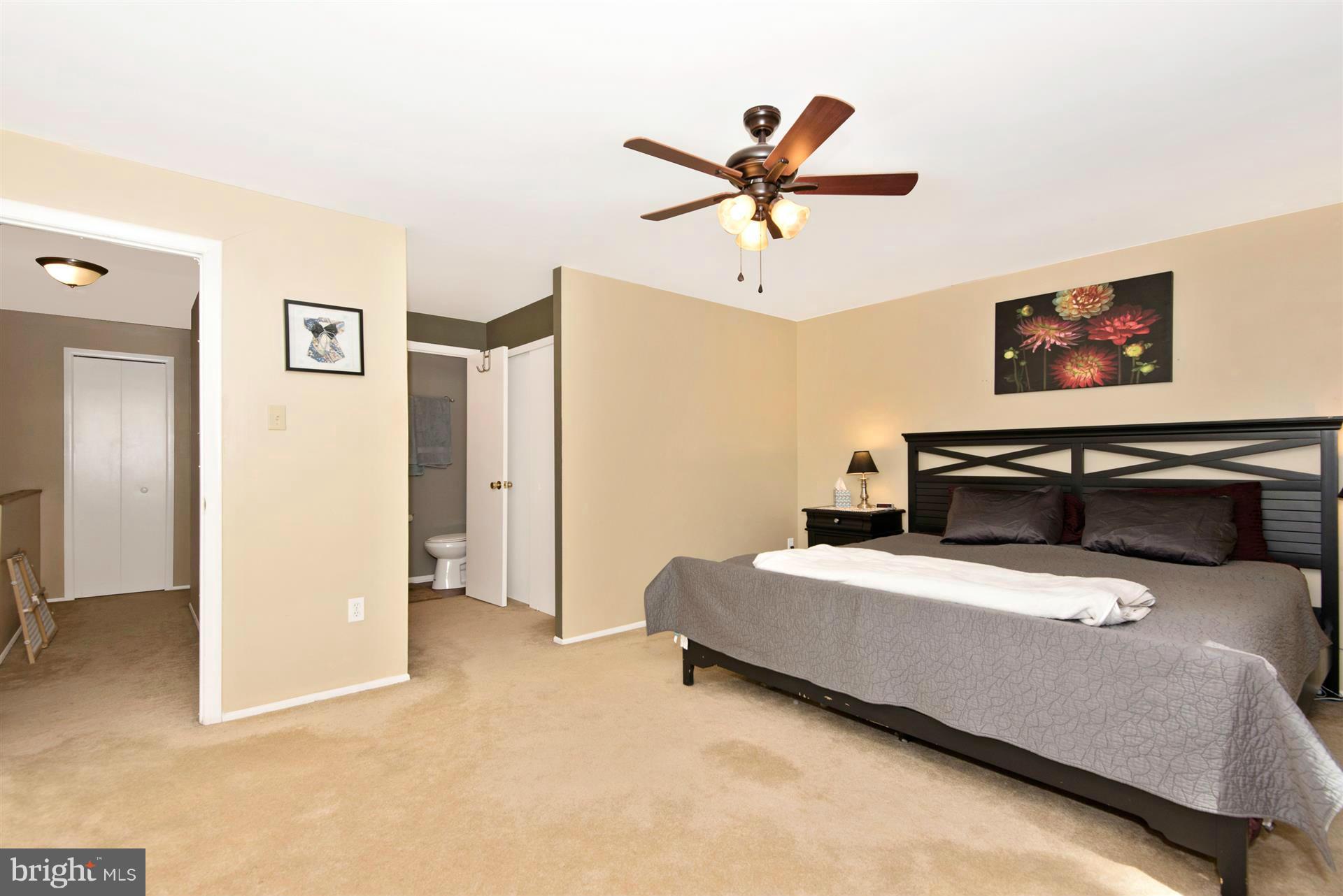 VILLAGE OF HICKORY RIDGE - Residential