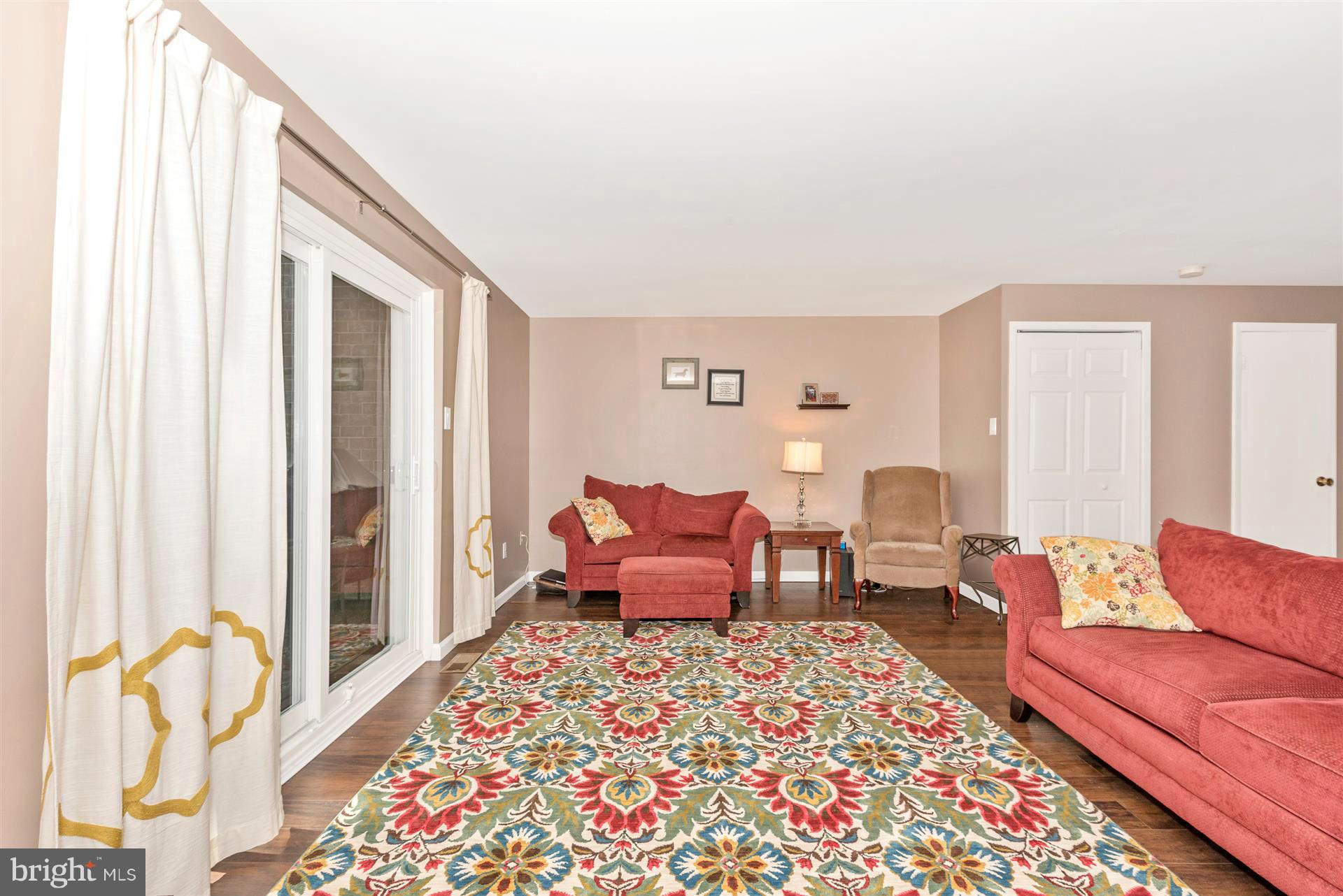 VILLAGE OF HICKORY RIDGE - Residential