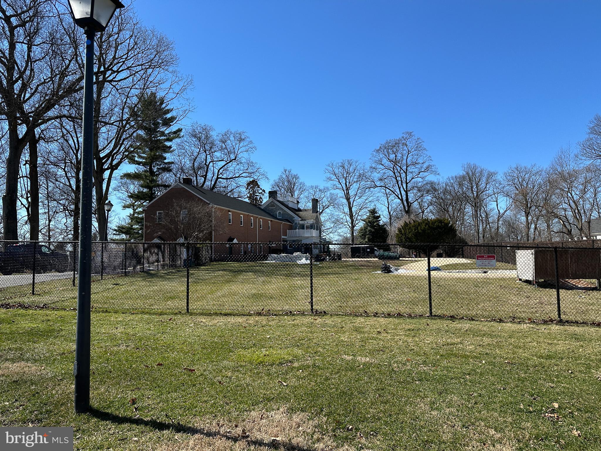 INDIAN KING - Residential