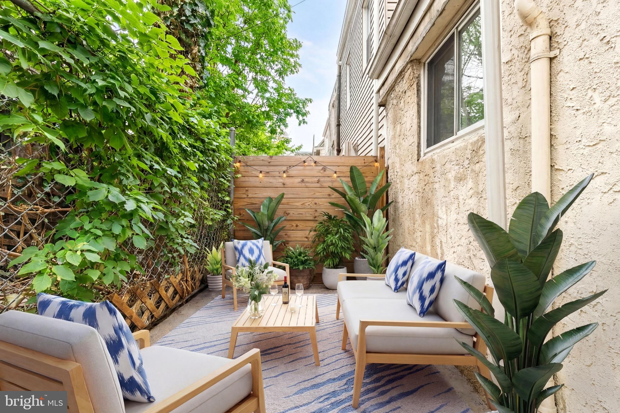 BELLA VISTA - Residential