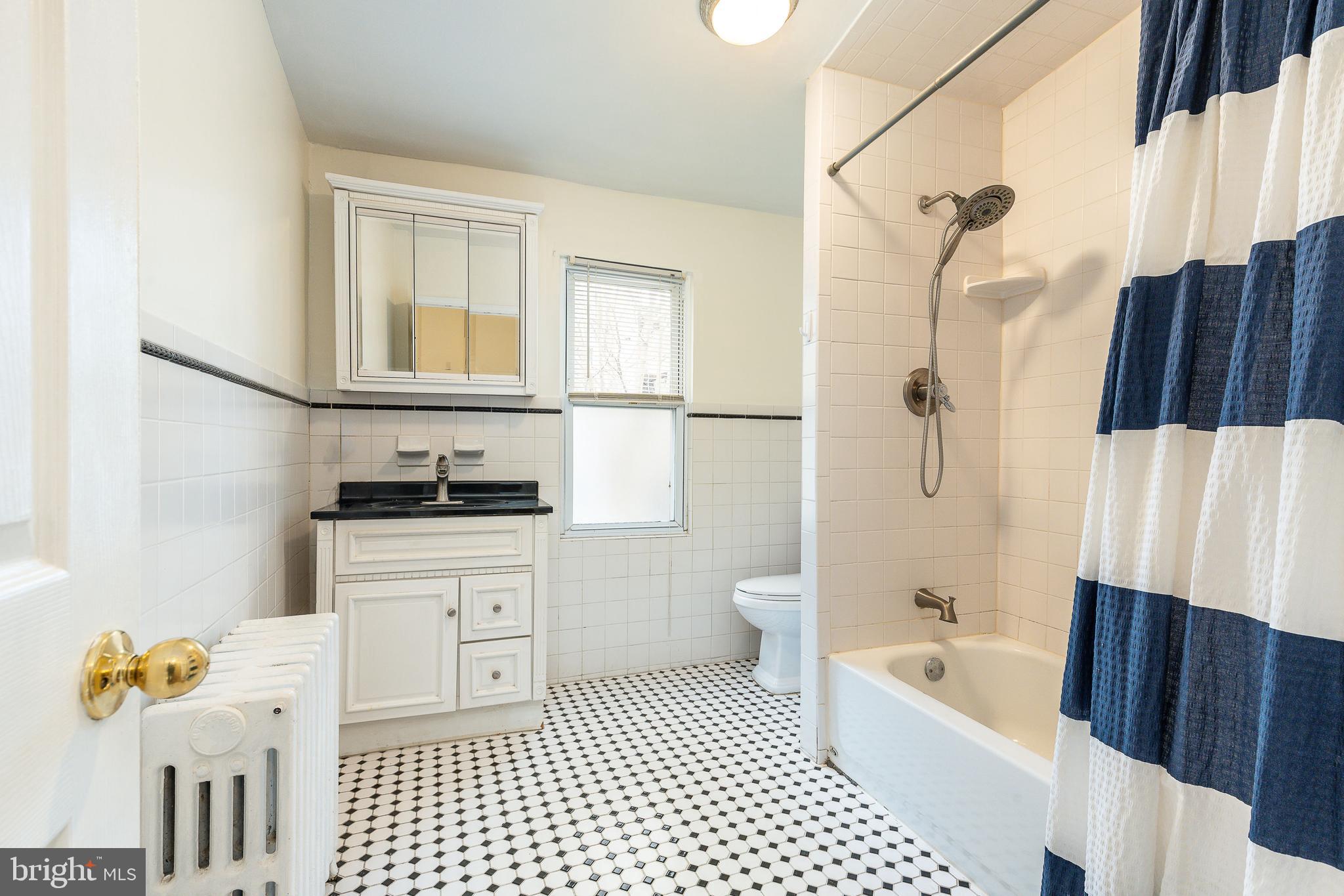 BELLA VISTA - Residential