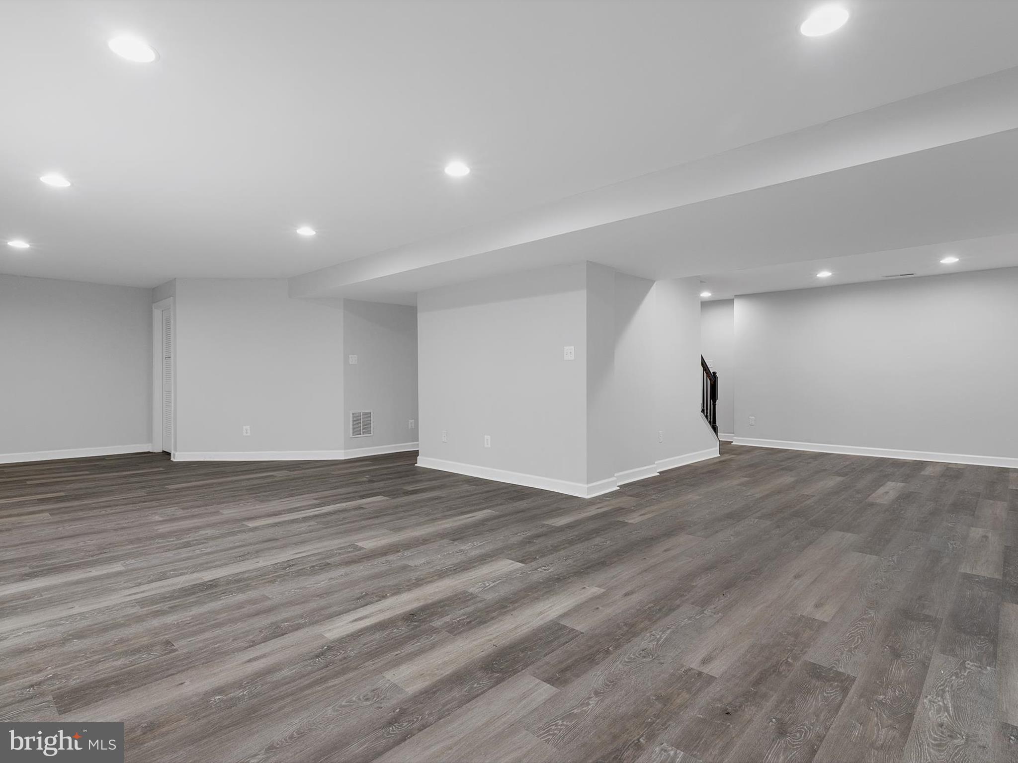 VILLAGES OF URBANA - Residential