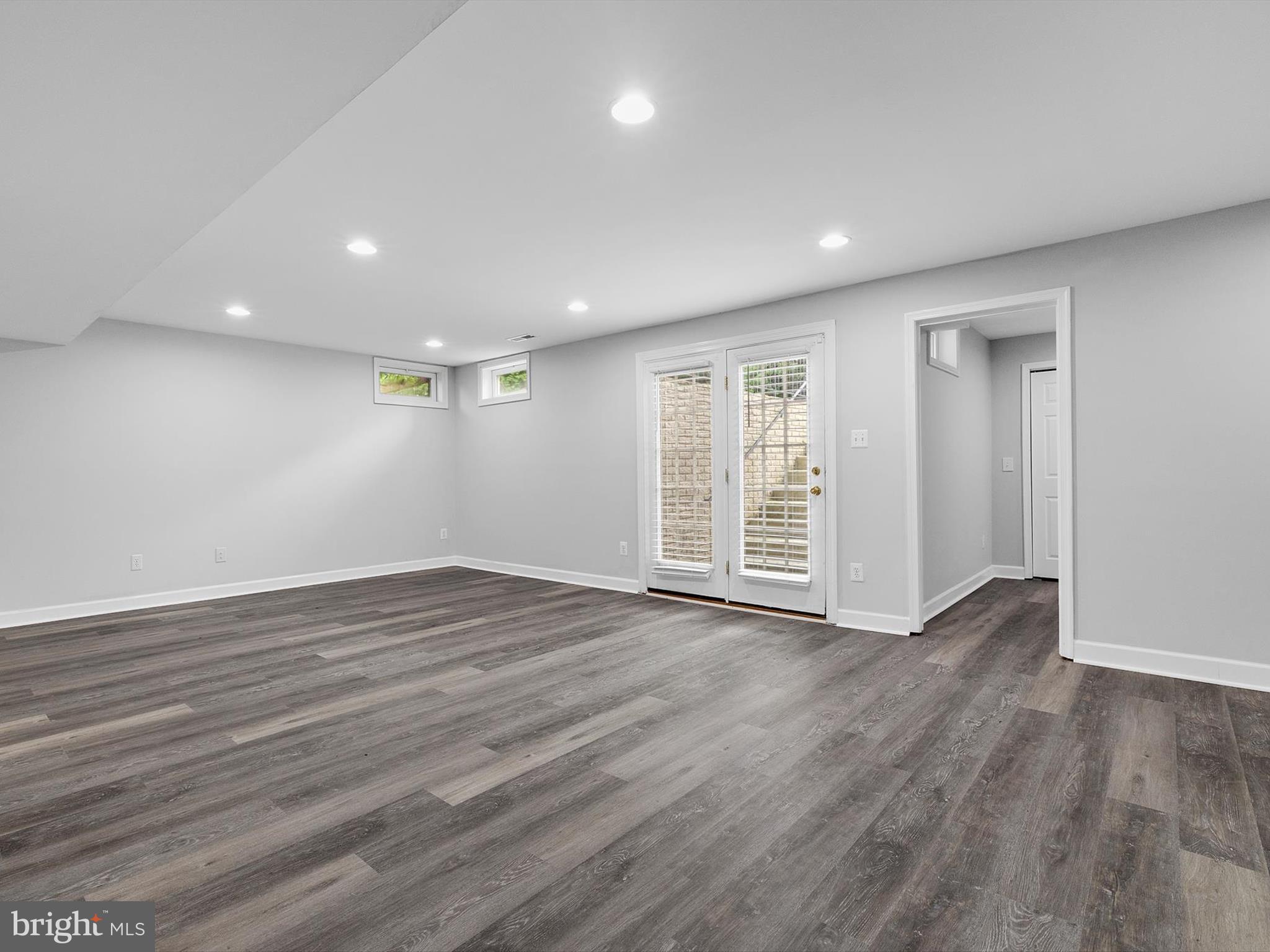 VILLAGES OF URBANA - Residential