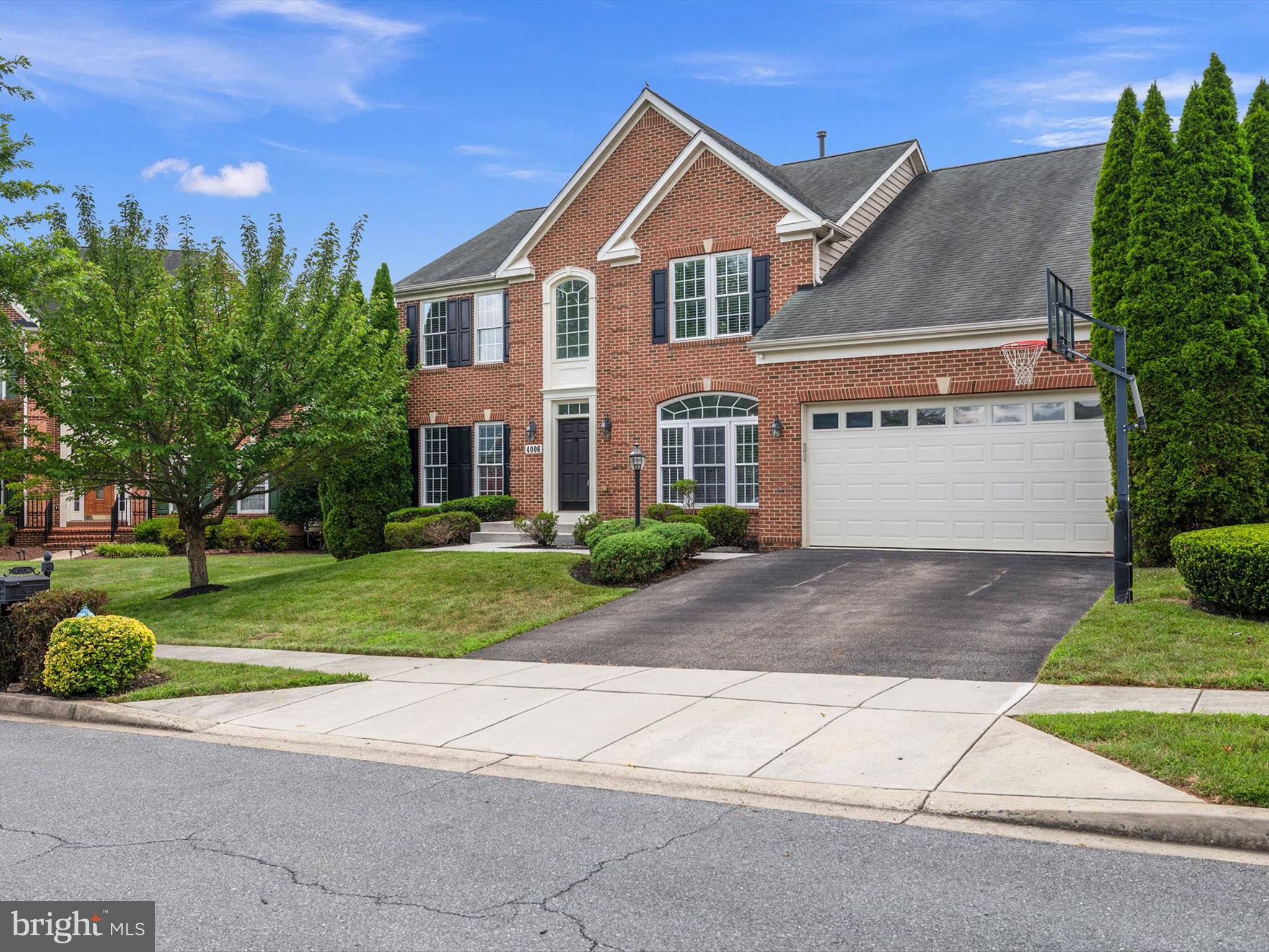 4006 BELGRAVE CIRCLE