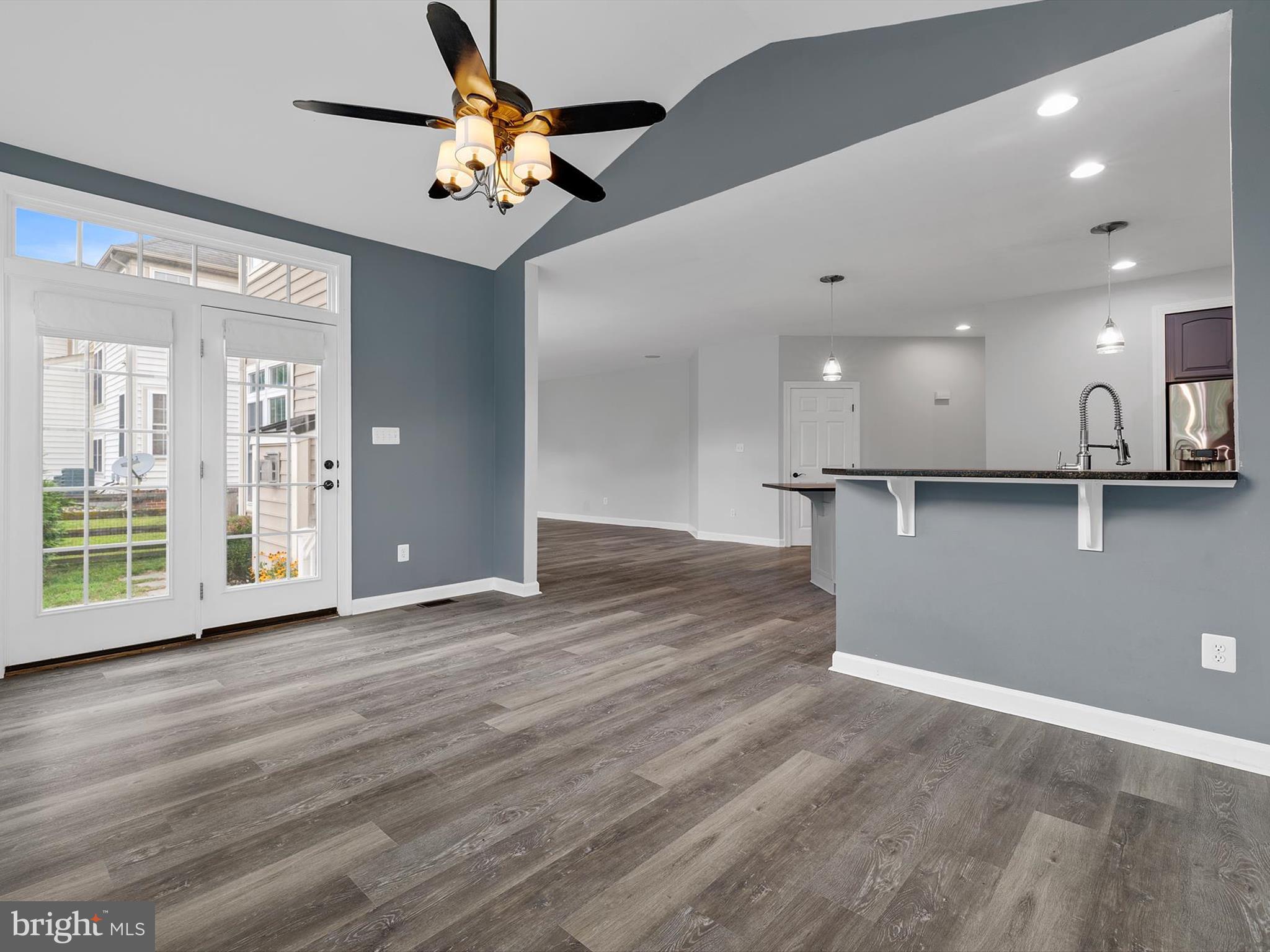 VILLAGES OF URBANA - Residential