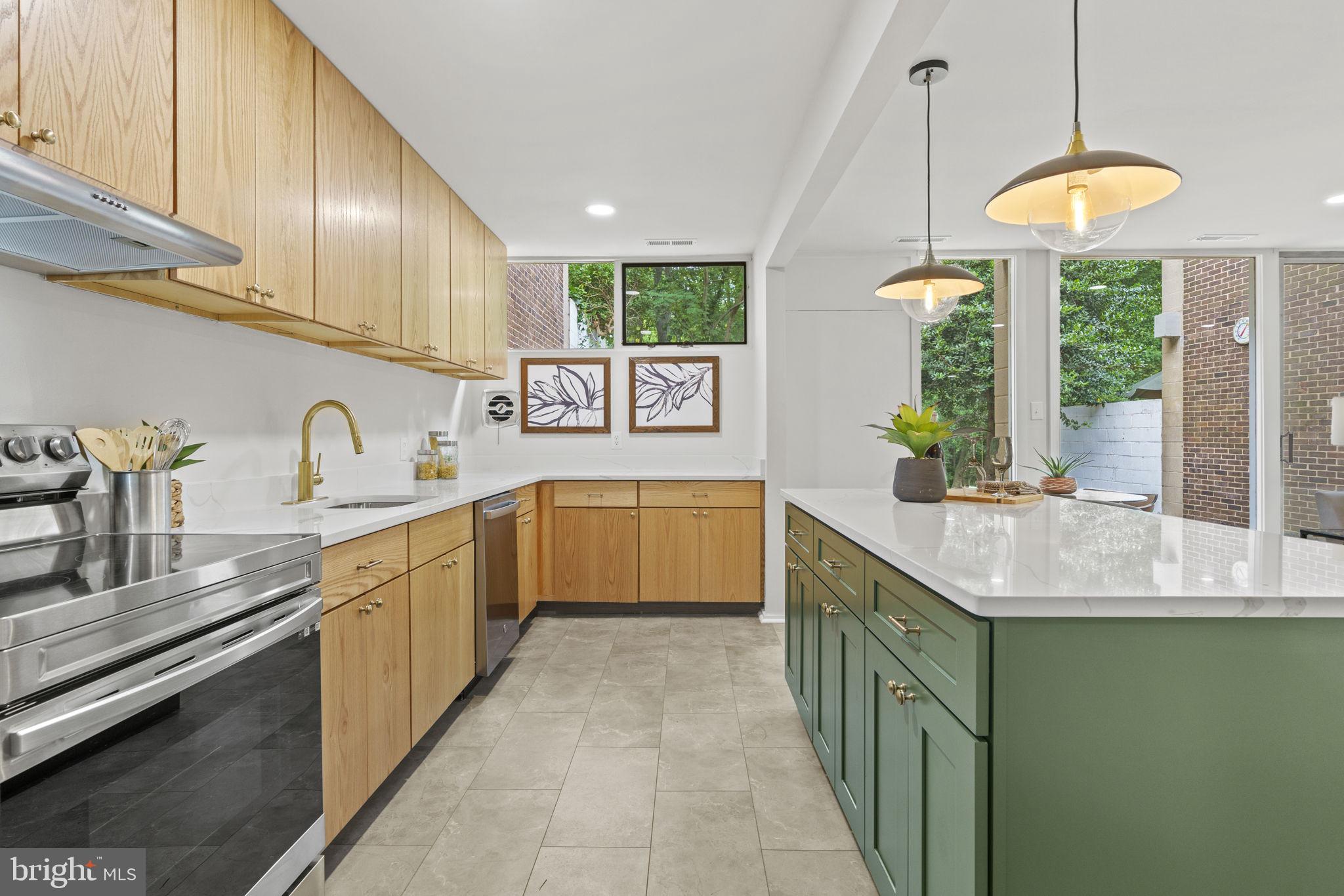 HICKORY CLUSTER - Residential