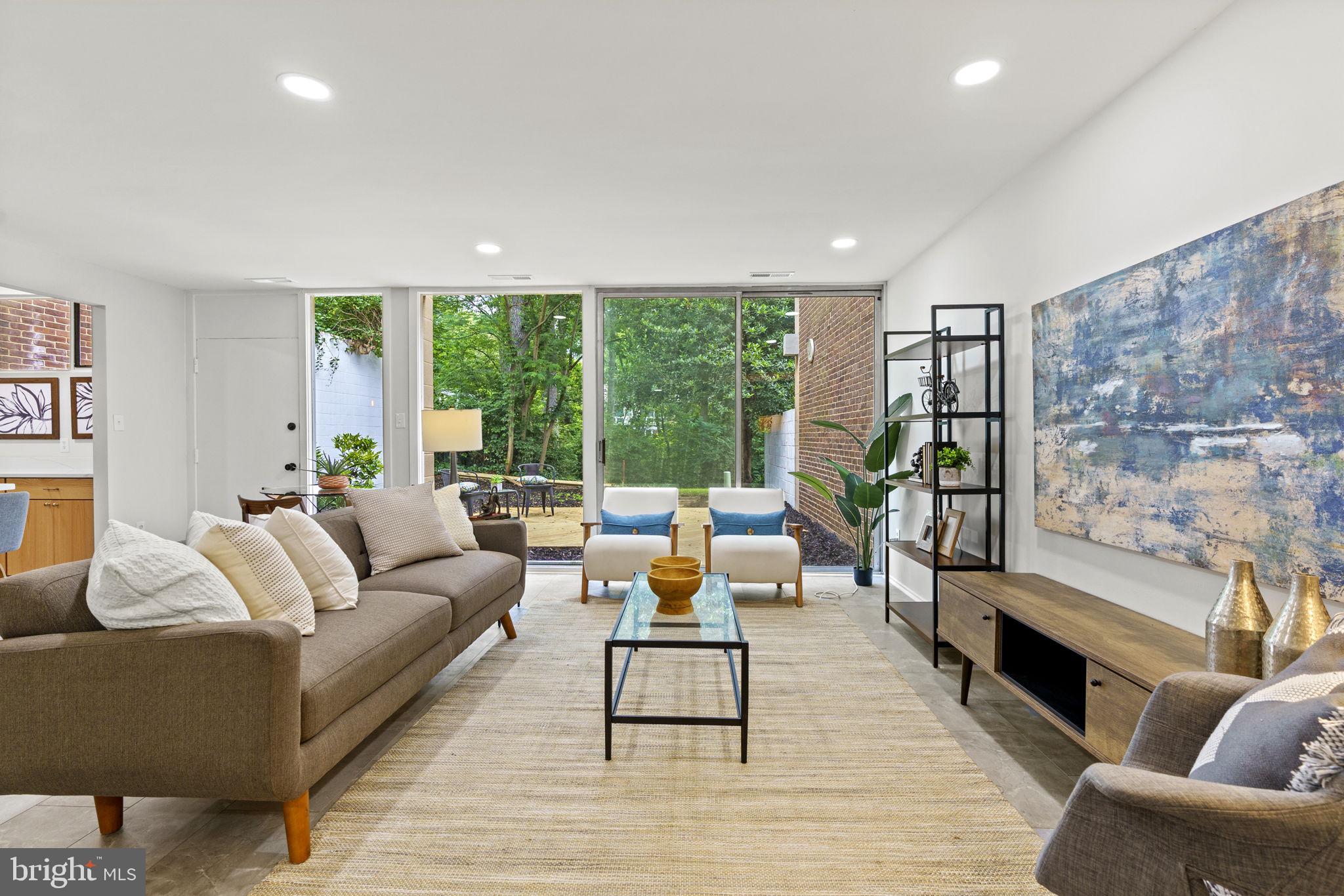 HICKORY CLUSTER - Residential