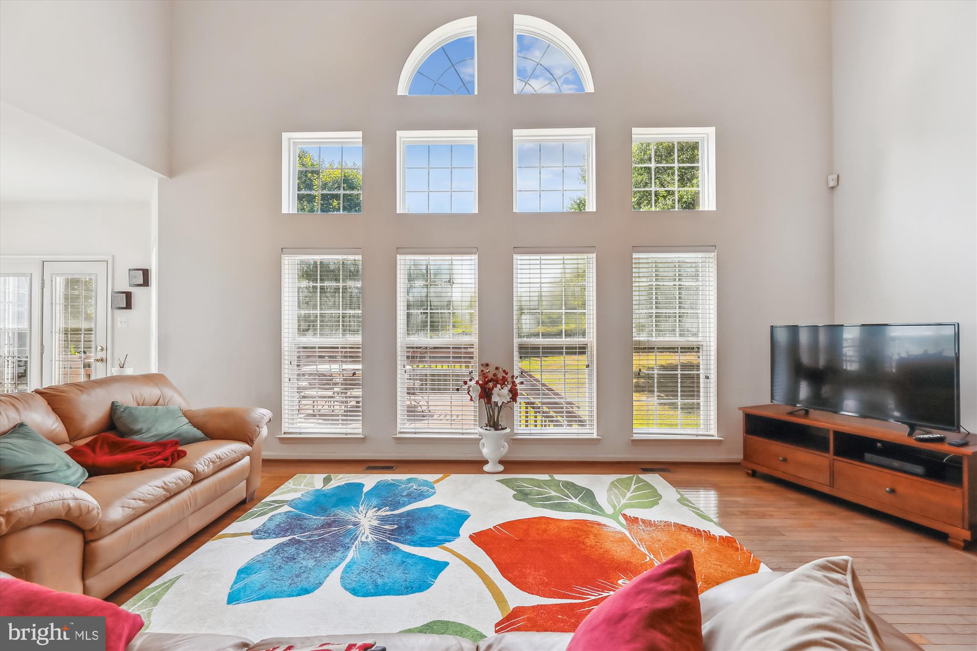 LAKEVIEW - Residential