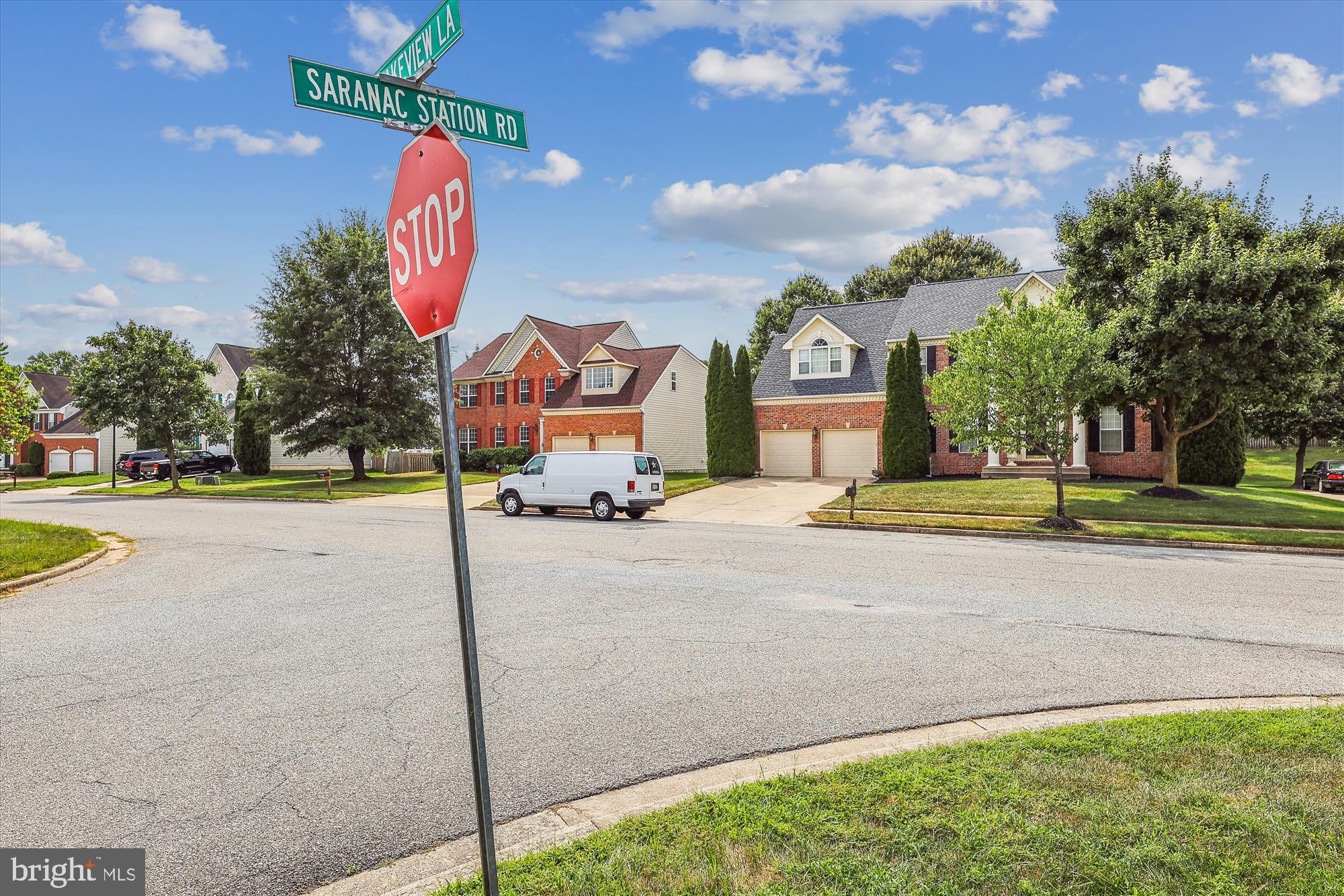 LAKEVIEW - Residential