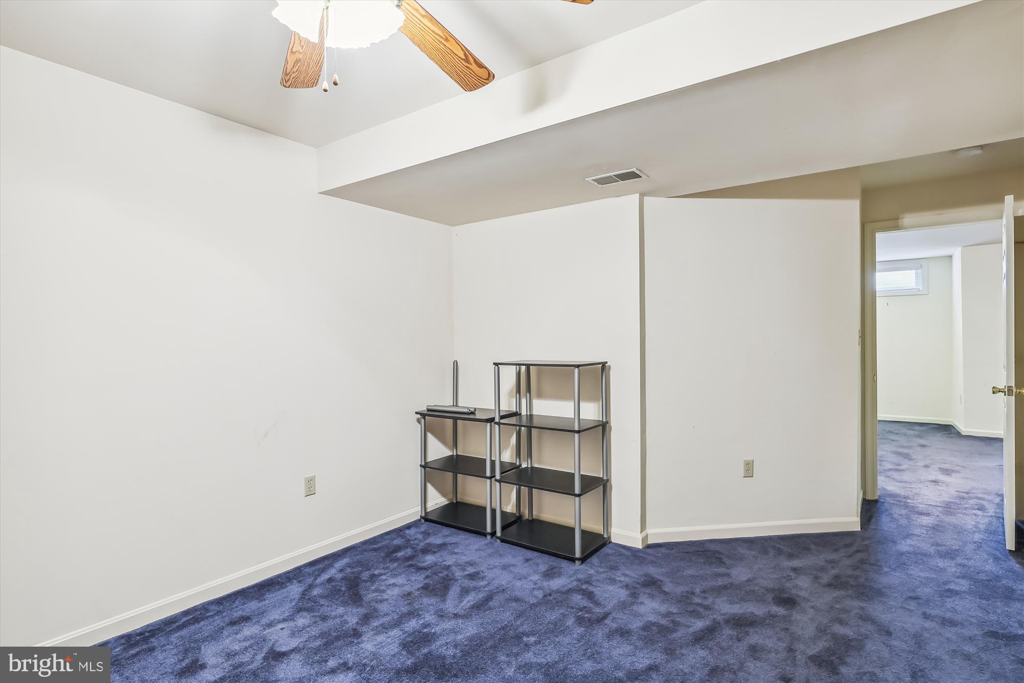 LAKEVIEW - Residential