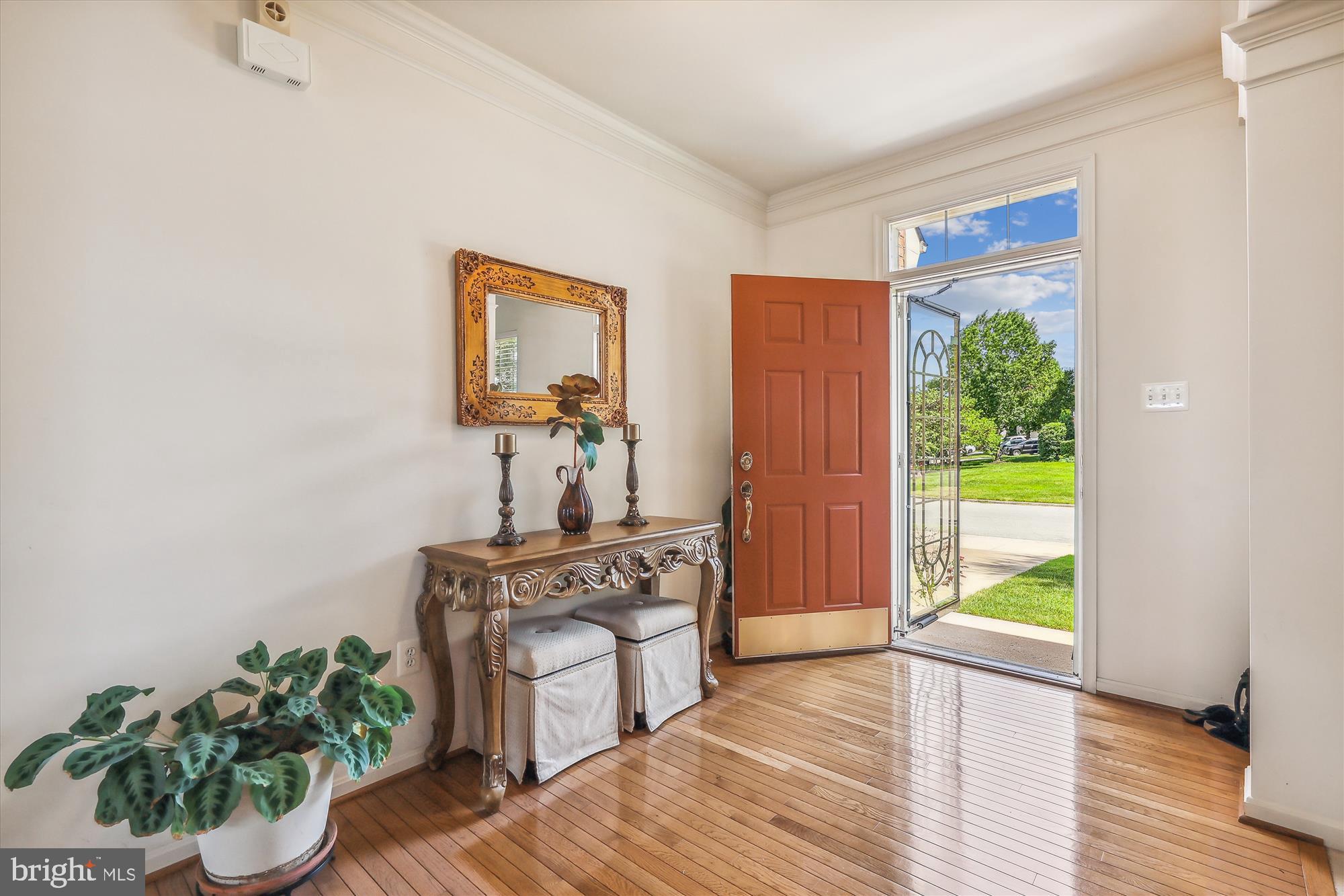 LAKEVIEW - Residential