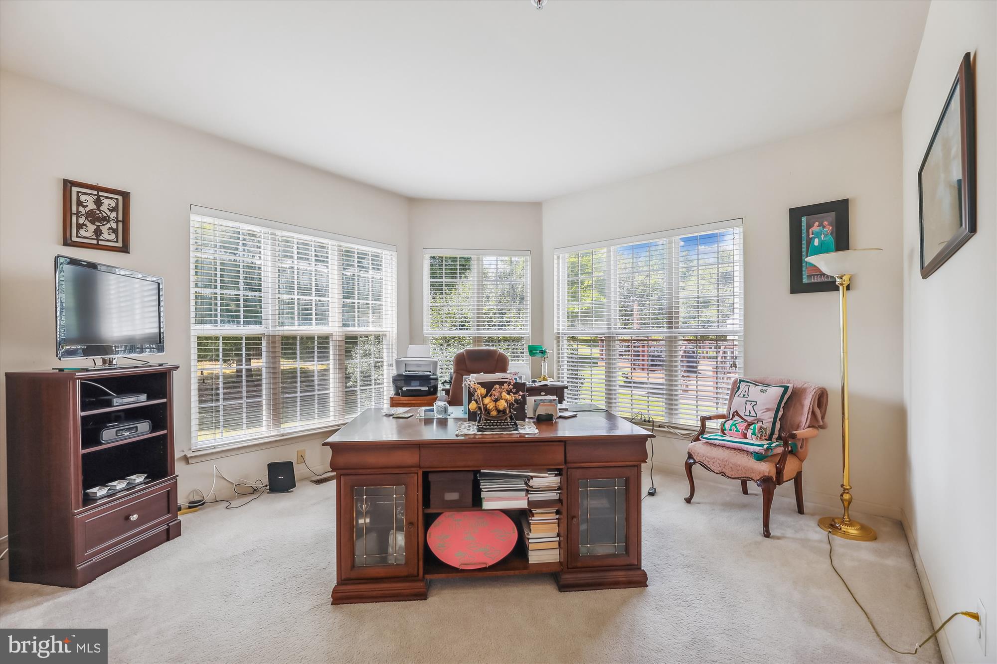 LAKEVIEW - Residential