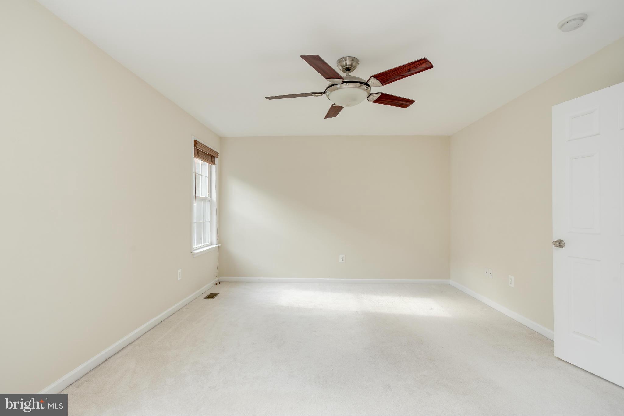 LAUREL - Residential