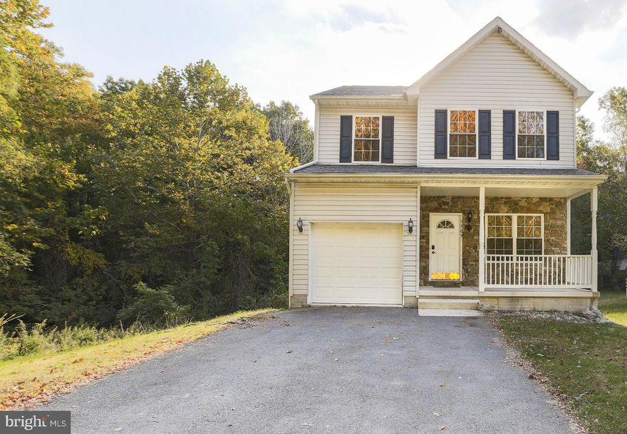 DECK CREDIT OR CLOSING CREDIT- TAKE YOUR PICK w/ACCEPTABLE OFFER! A tranquil, serene view of the forest from this lovely colonial featuring hardwoods floors, gourmet KIT w/island, bright & light filled stairways to spacious bedrooms. Custom closet organizers, a beautiful Master complete w/walk in closet & luxurious Master Bath, Basement ready for your own design, 1 car garage & yard potential!